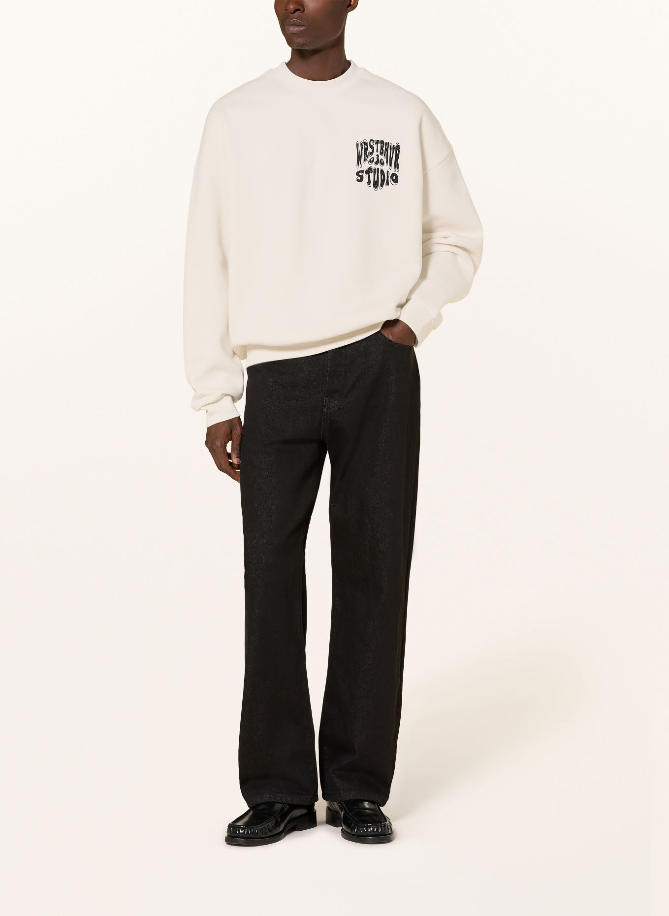 WRSTBHVR Sweatshirt FLYNN V2: CREME / SCHWARZ
