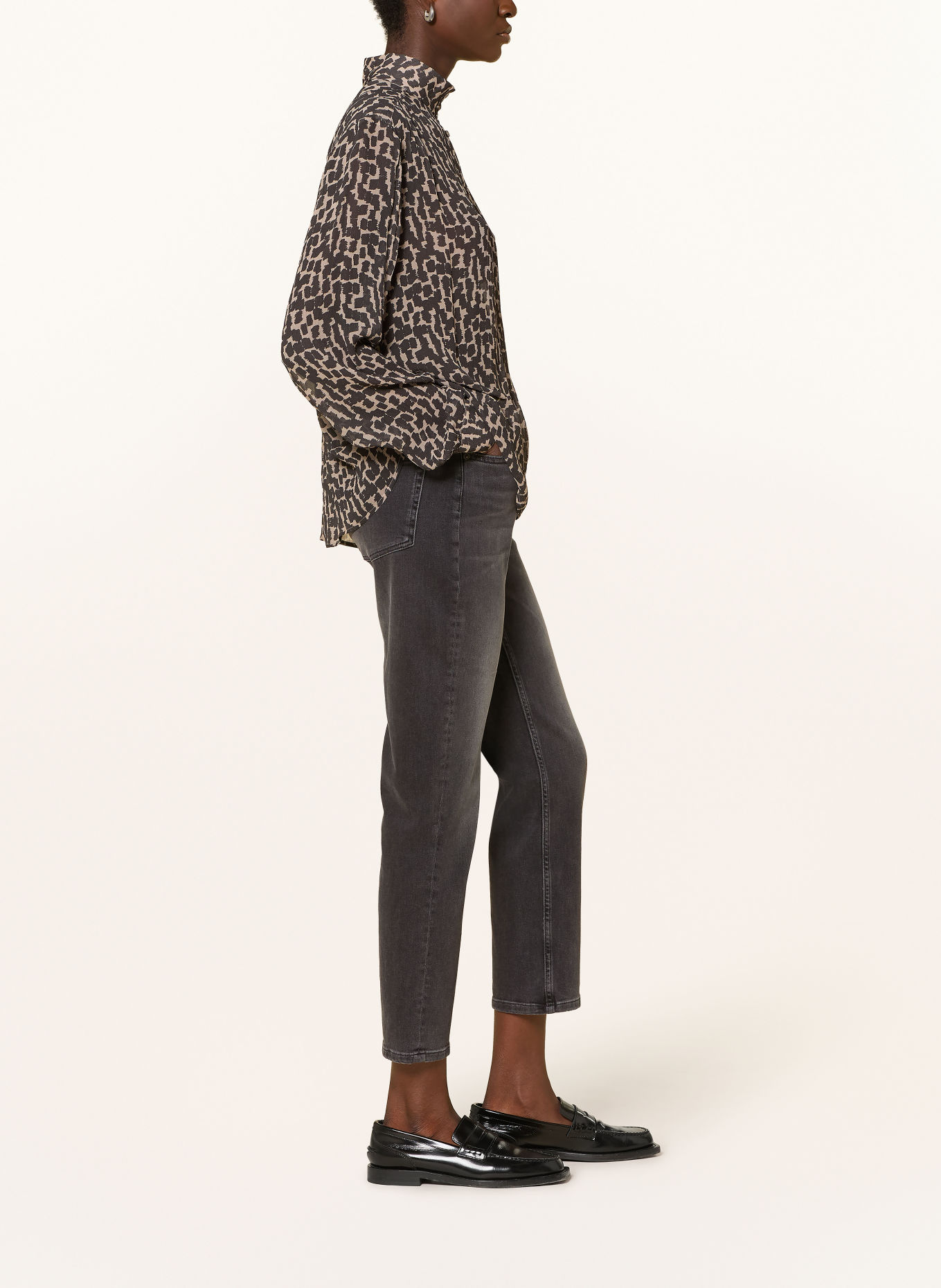 Marc O'Polo Cropped Jeans: 0828 Medium Grey_Multi_03