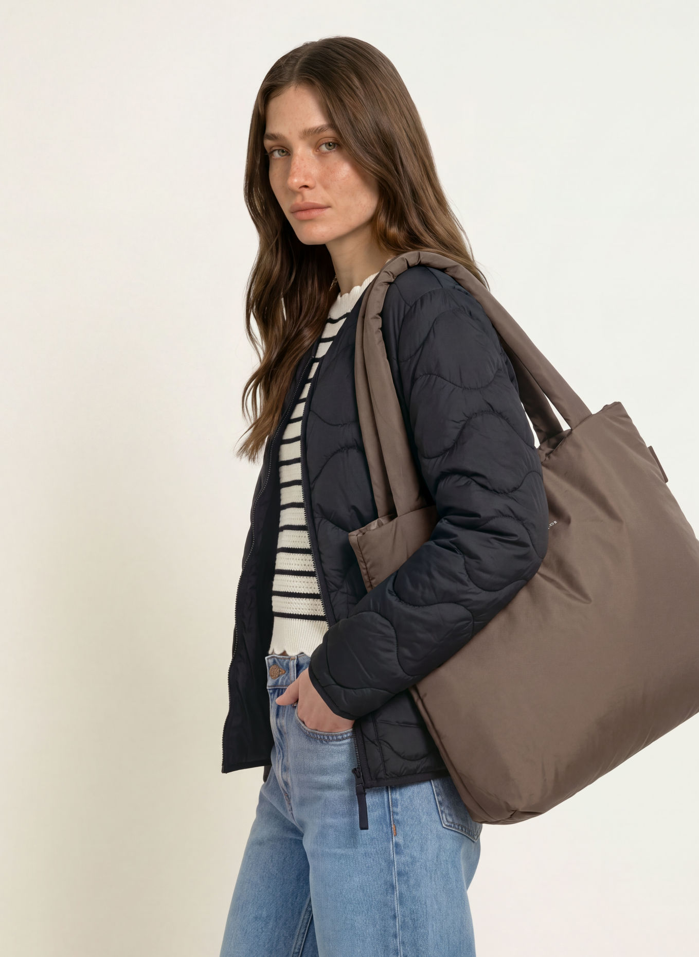 KAPTEN & SON Geantă de cumpărături NORVA reversibilă: MARO ÎNCHIS / TAUPE