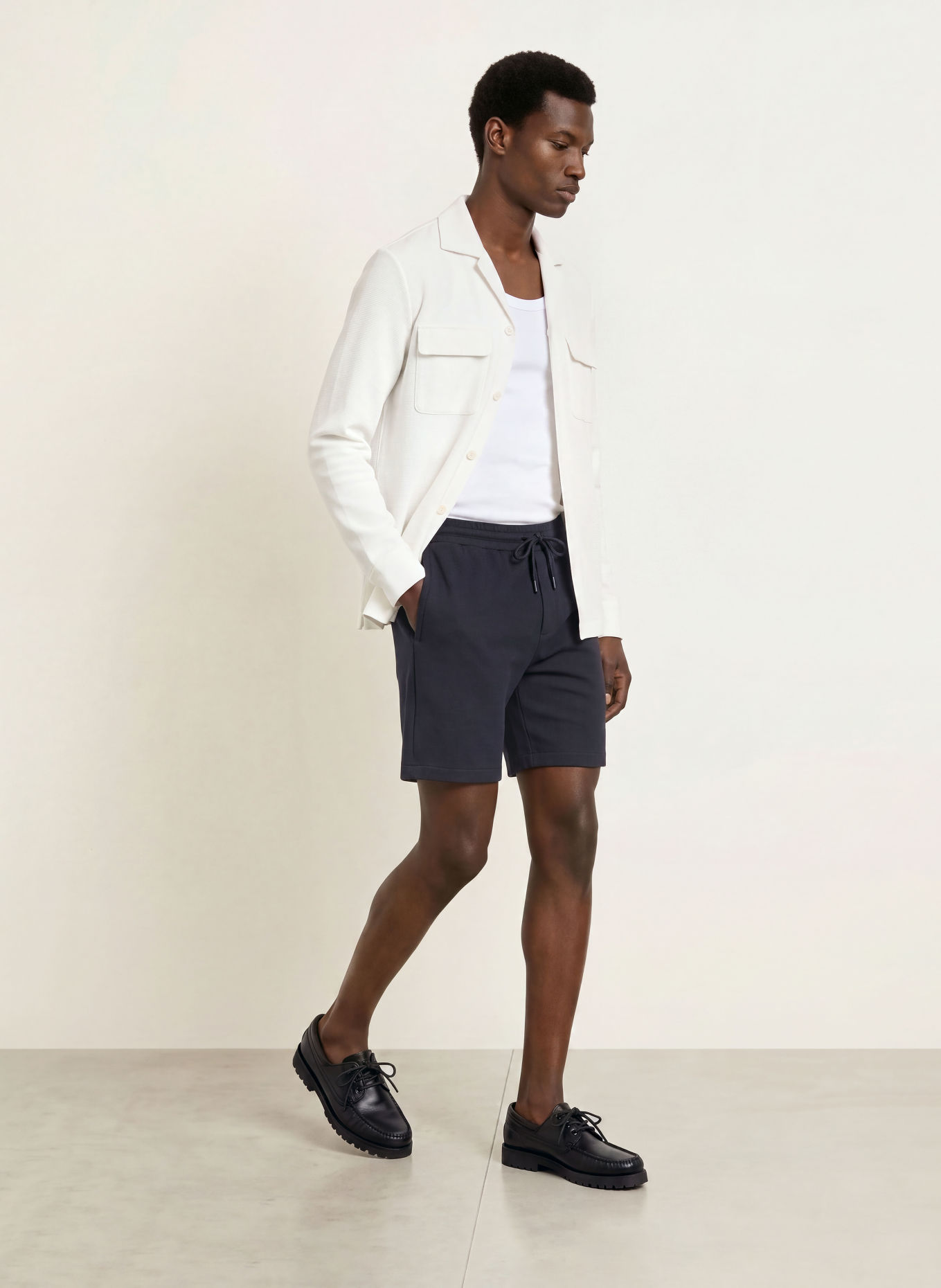 REISS Koszula z tkaniny piqué VENTO o kroju Regular Fit: BIAŁY