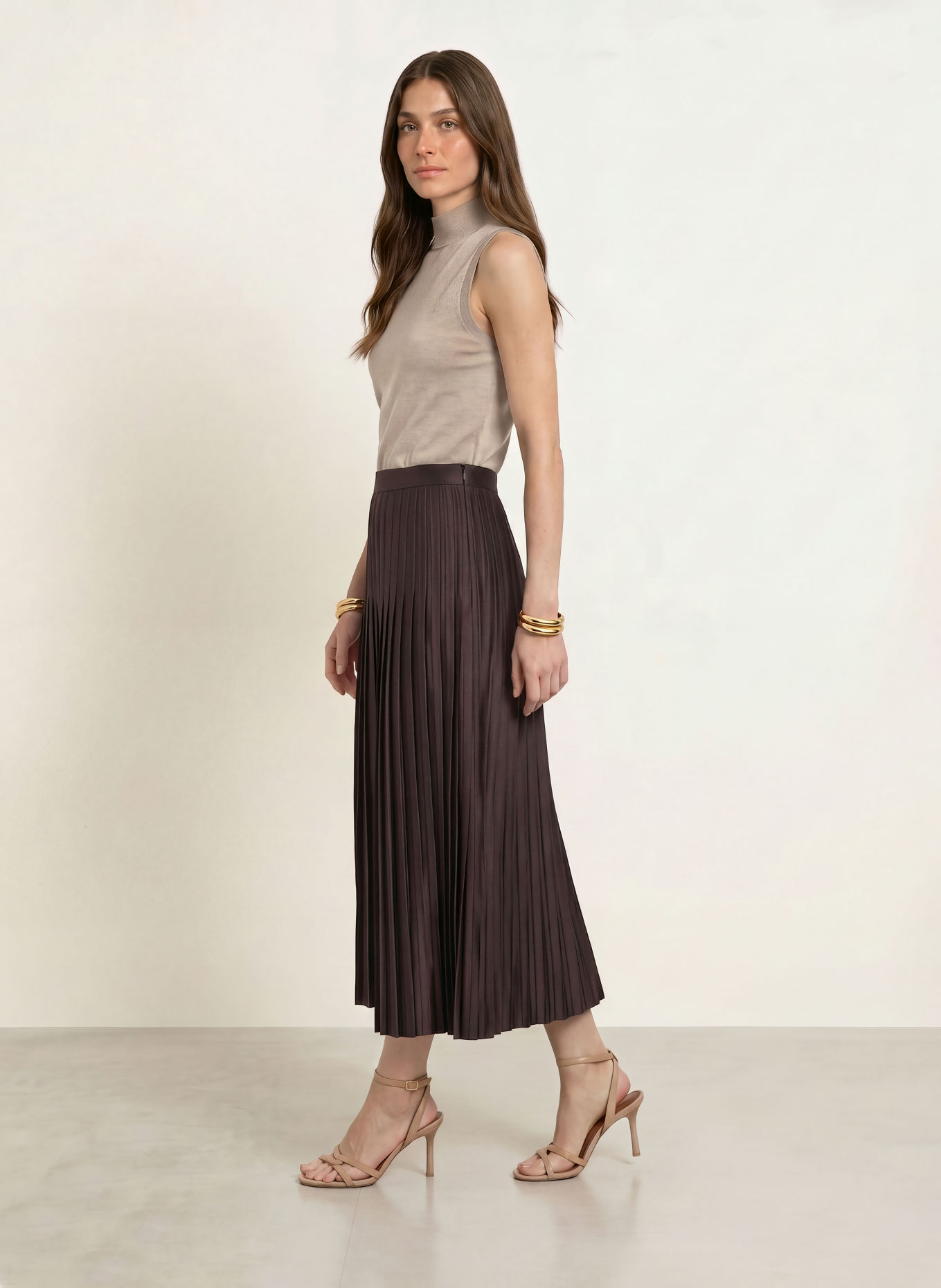 REISS Plisseerock SAVANNAH: DUNKELBRAUN