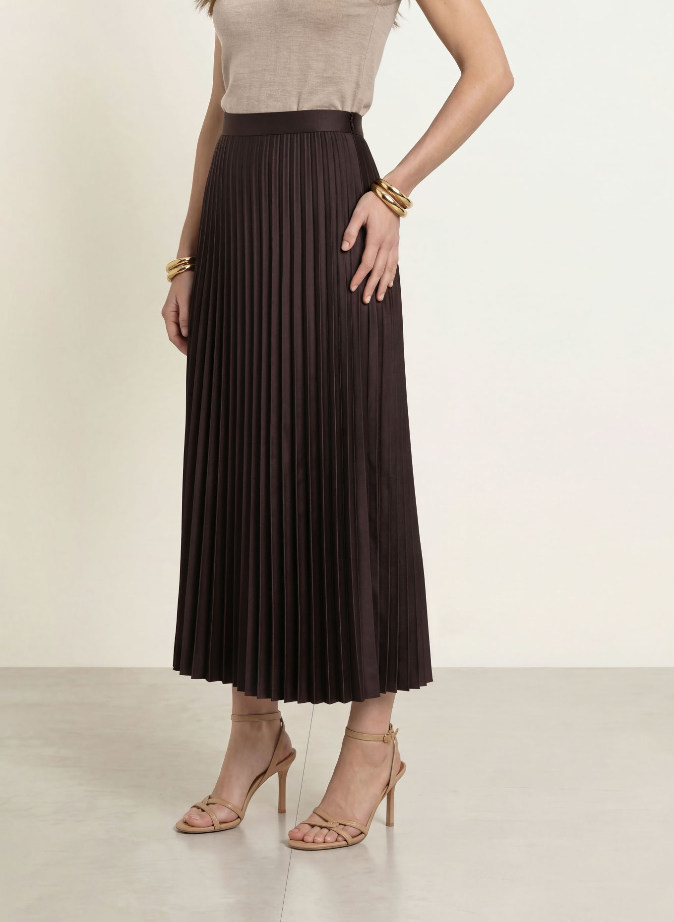 REISS Plisseerock SAVANNAH: DUNKELBRAUN