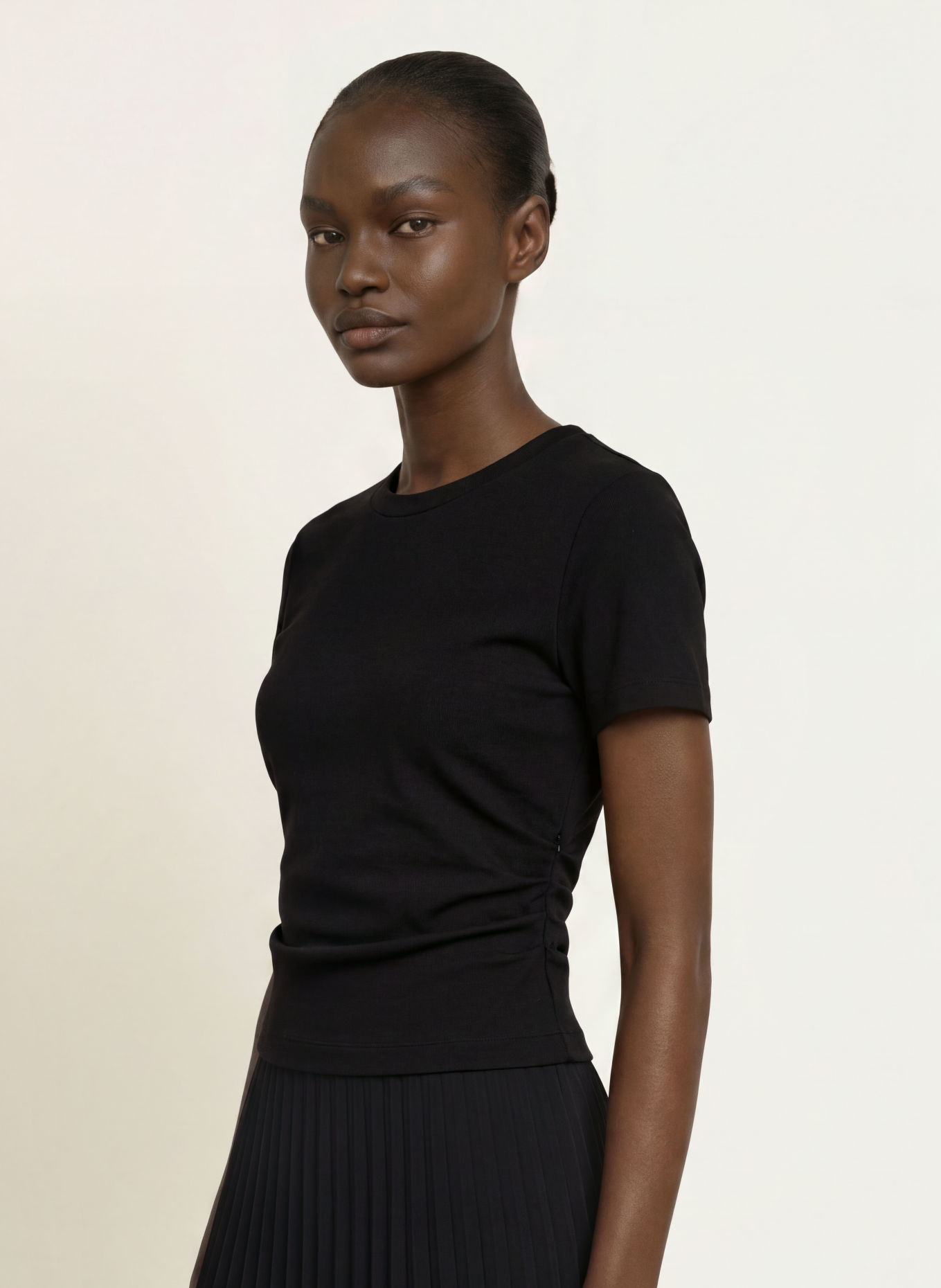 CLAUDIE PIERLOT Kleid im Materialmix mit Plissees: SCHWARZ