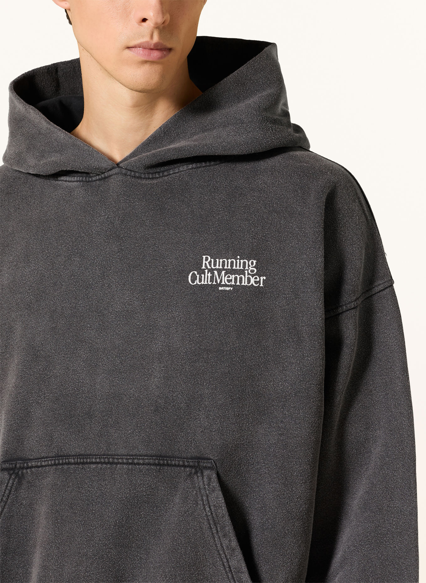 SATISFY SOFTCELL Hoodie: GRAY / WHITE