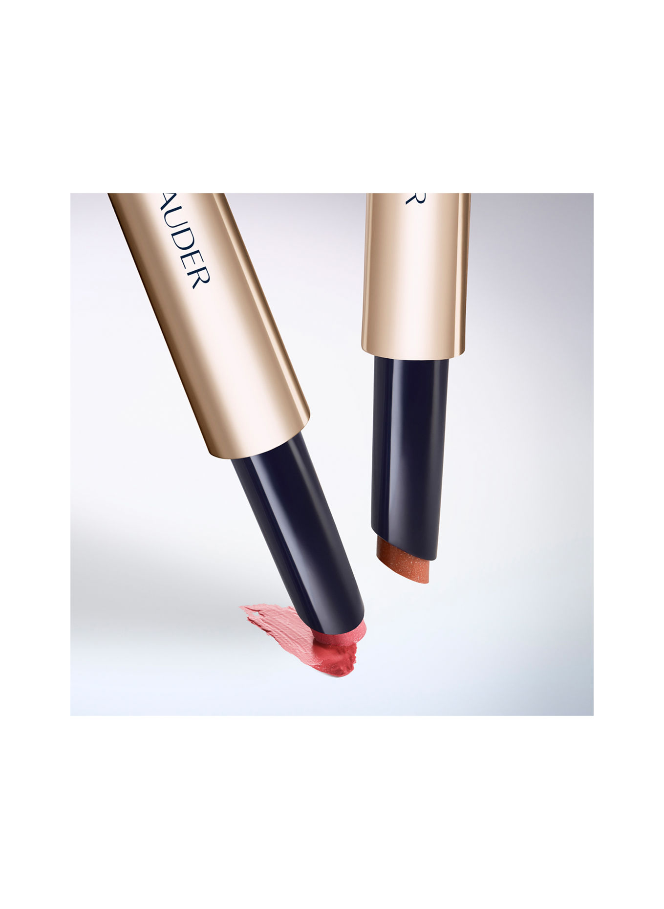 ESTÉE LAUDER MELT ON SHIMMER STICK