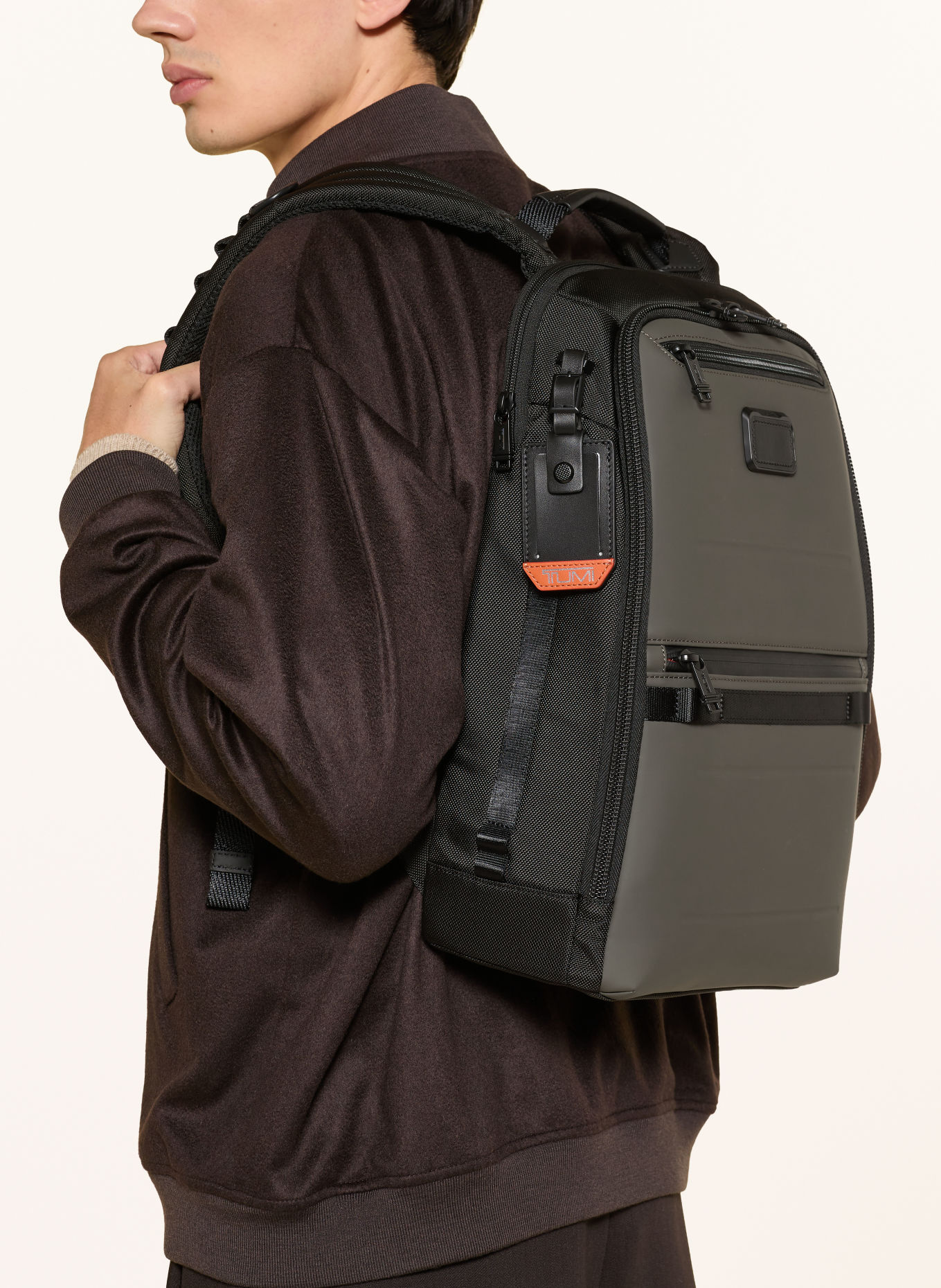 TUMI ALPHA BRAVO DYNAMIC Backpack with laptop compartment: TAUPE / BLACK