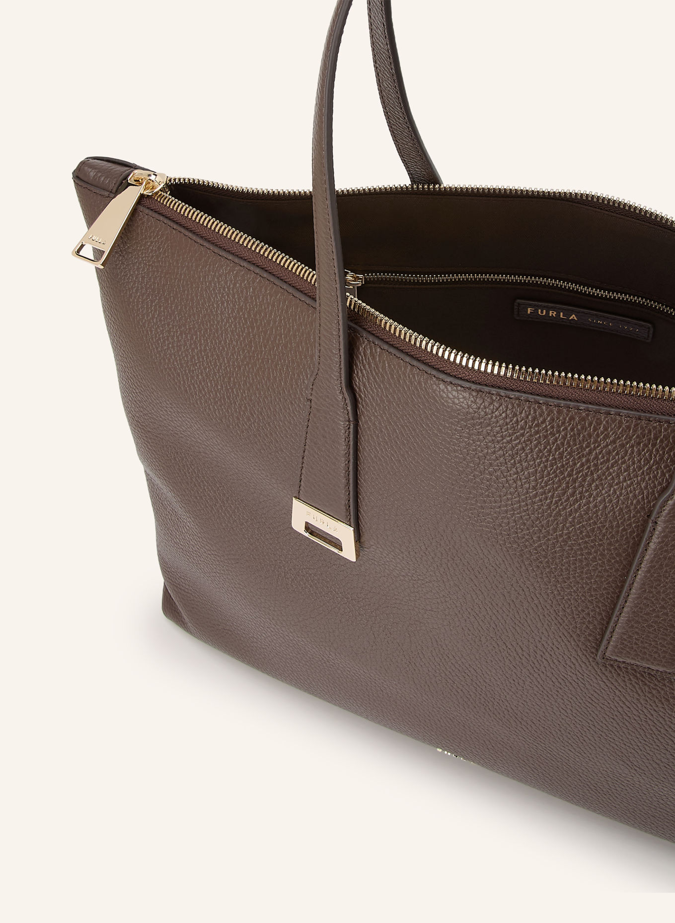 FURLA Skuldertaske OLIVIA LARGE: MØRKEBRUN / GULD