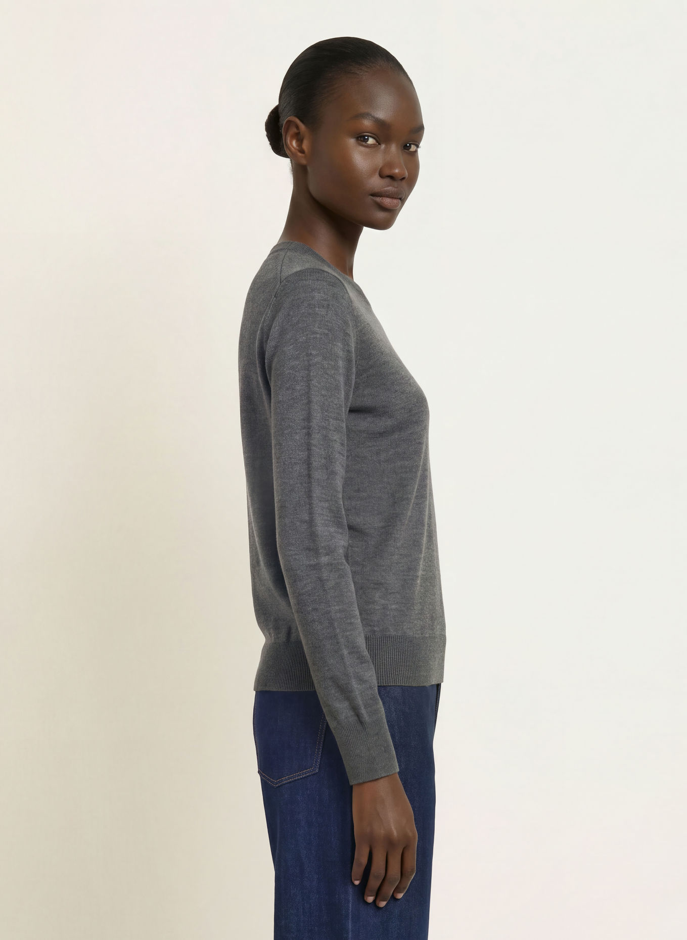 REISS Sweter SADIE z wełny merynosowej: SZARY