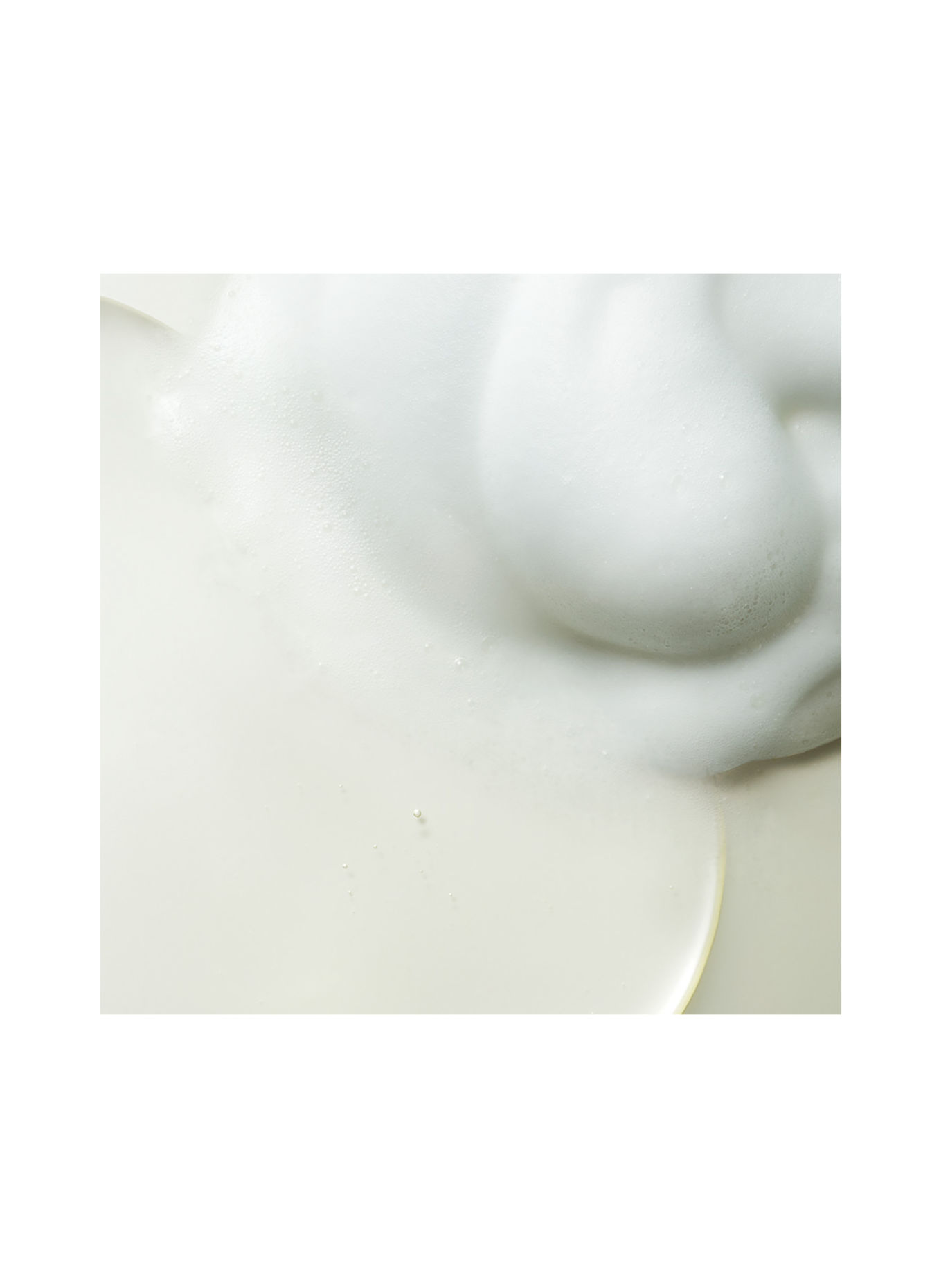 SENSAI VOLUMISING SHAMPOO FOR SCALP AND HAIR
