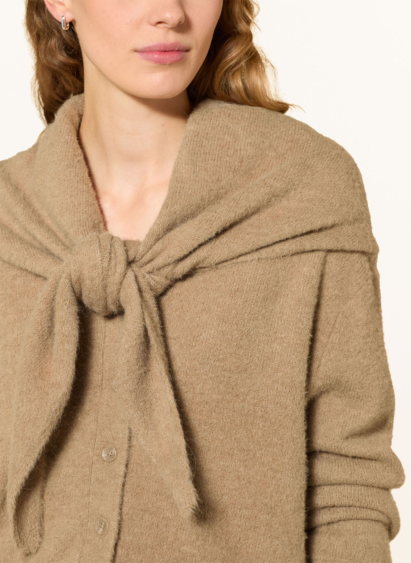 OPUS PANTS Gilet PINA avec Écharpe amovible: CHAMEAU