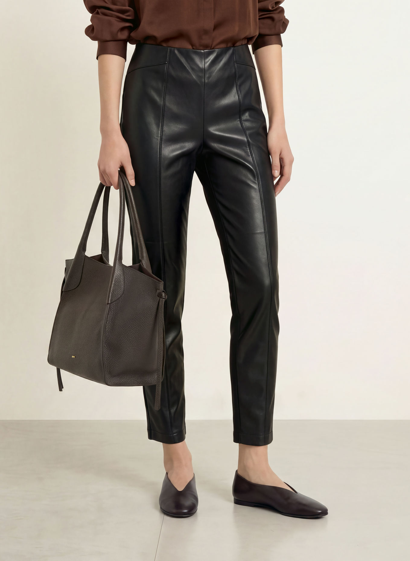 Phase Eight 7/8-Hose ALORA im Materialmix: SCHWARZ