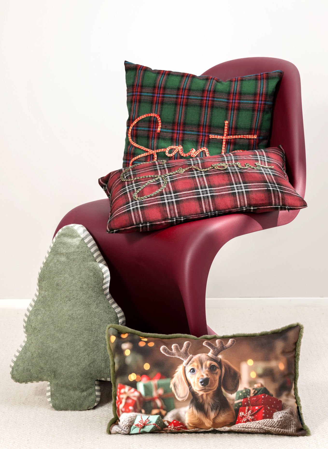 MAGMA BJÖRN Decorative cushion cover: DARK GREEN / RED / YELLOW