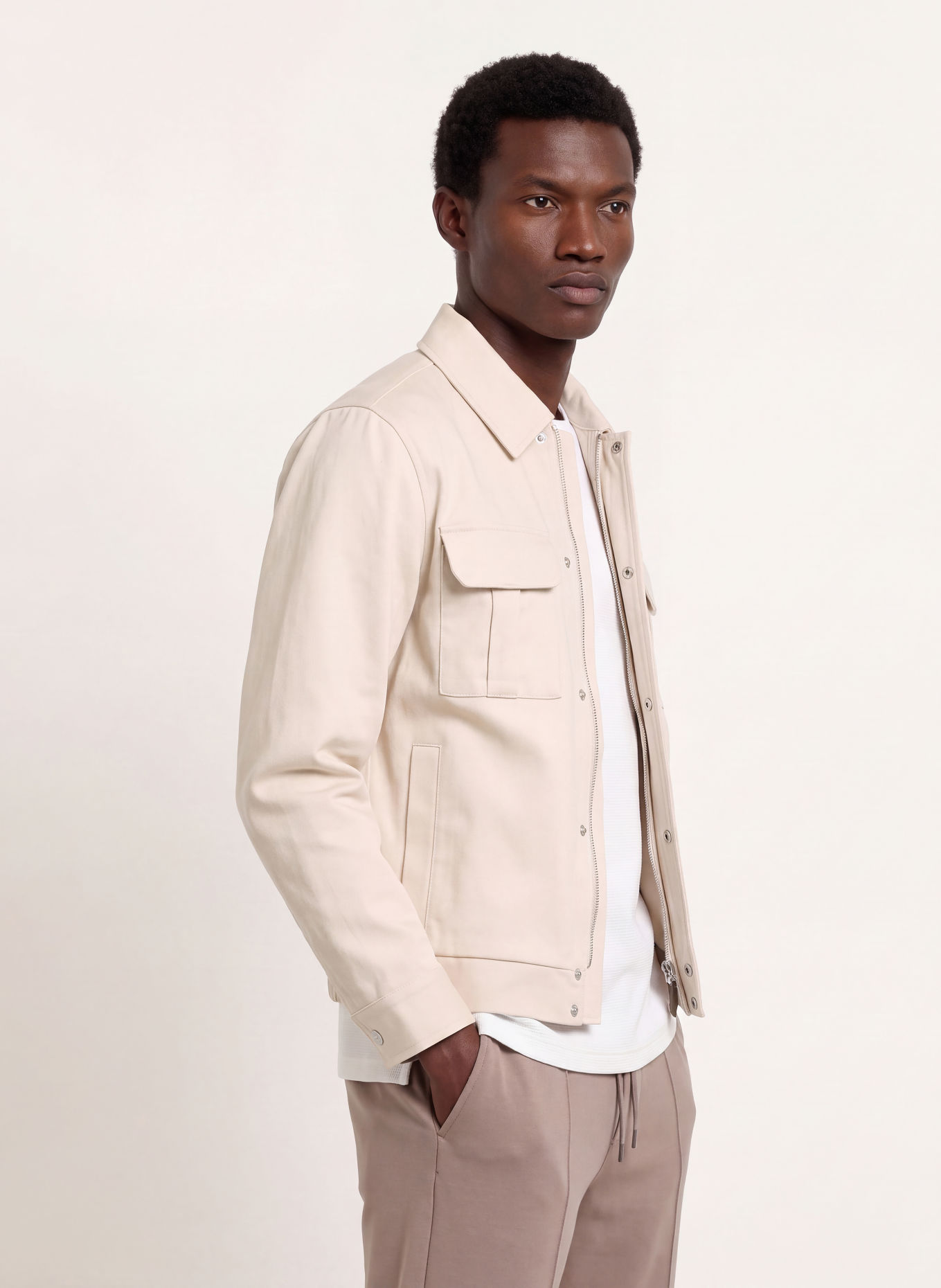 REISS Bluzon AMERICAS: BÉŽOVÁ