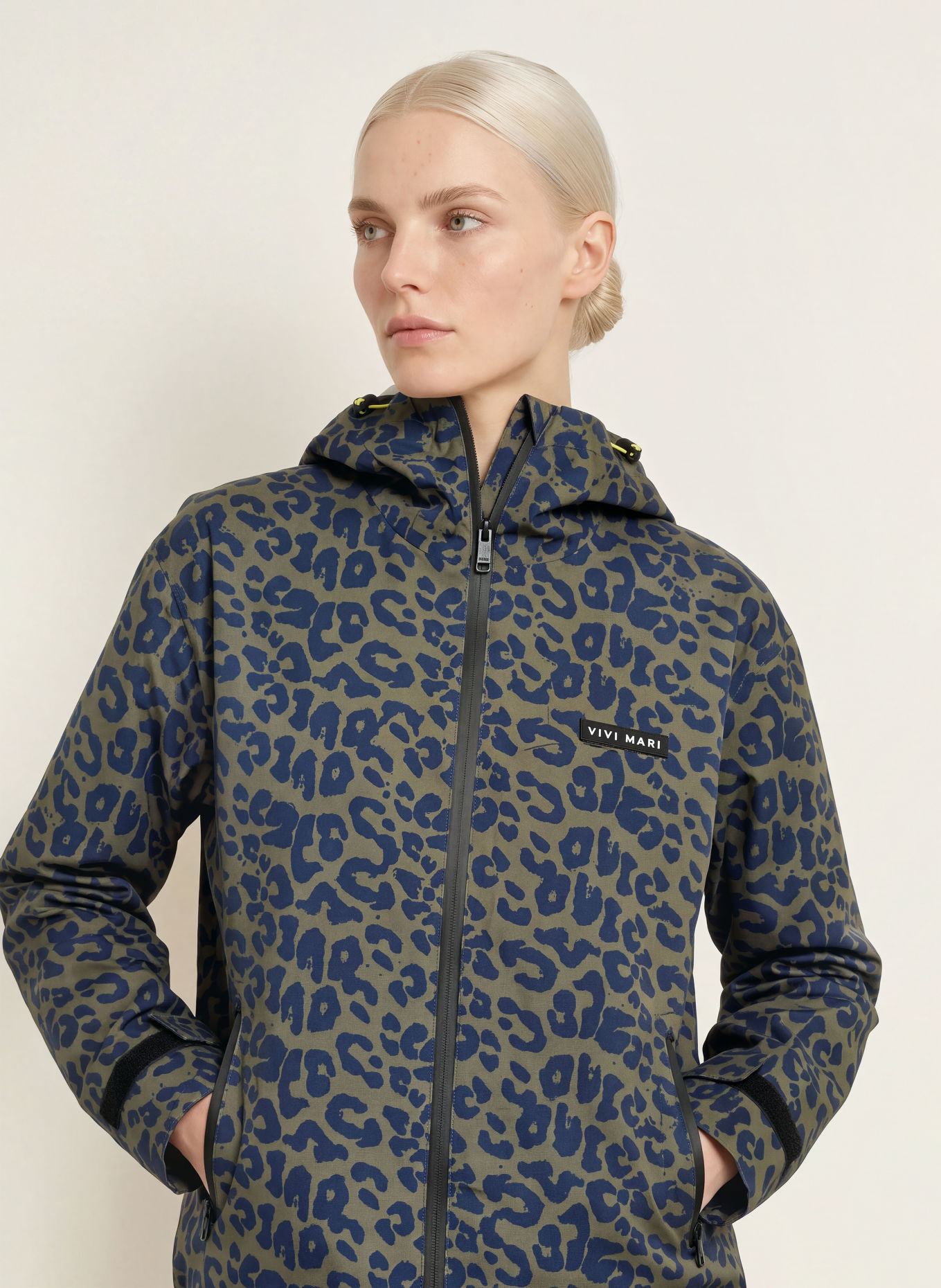 VIVI MARI Regenjacke: OLIV / DUNKELBLAU
