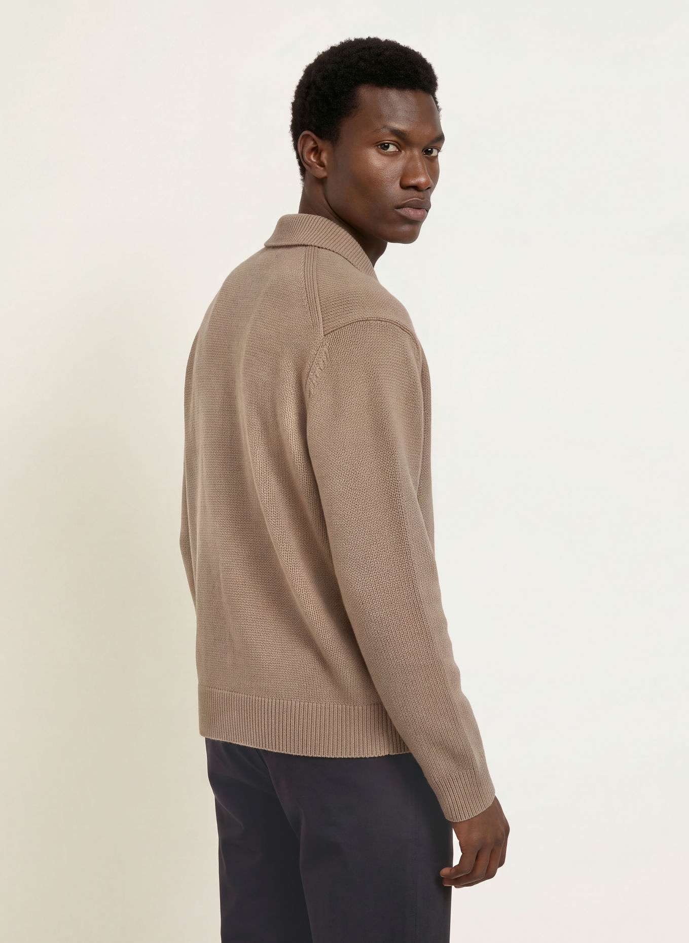 ARKET Vest: LICHTBRUIN