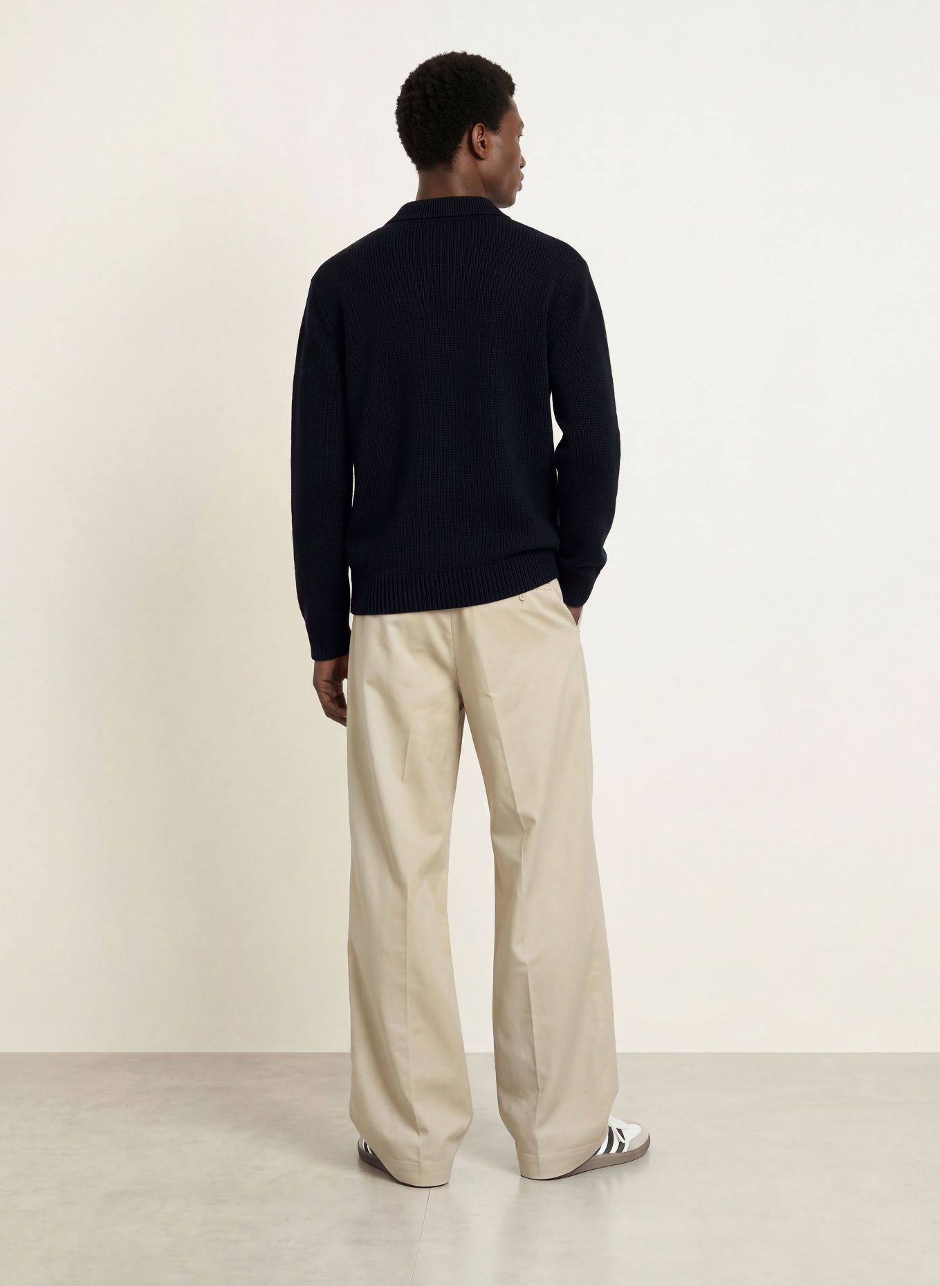 ARKET Gebreid poloshirt: DONKERBLAUW