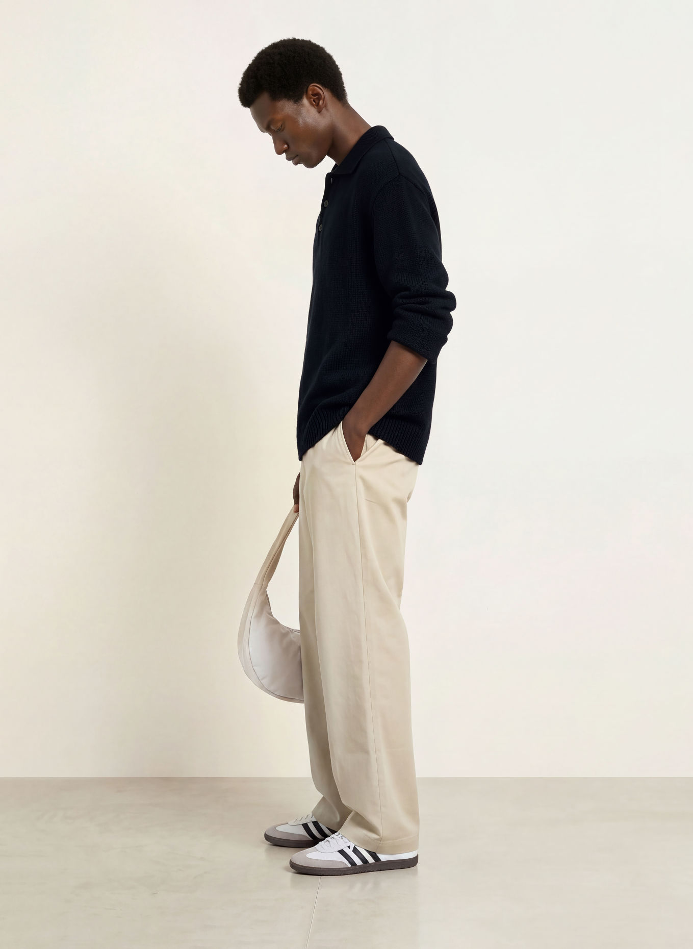 ARKET Gebreid poloshirt: DONKERBLAUW
