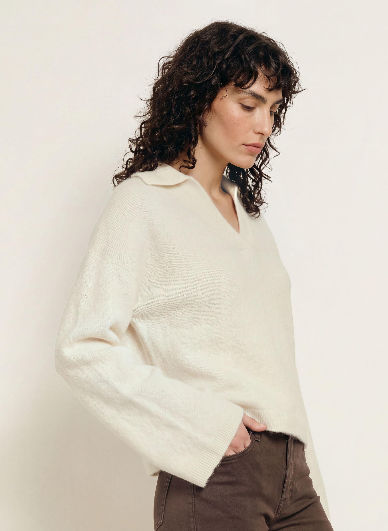 ARKET Pullover mit Alpaka: WEISS