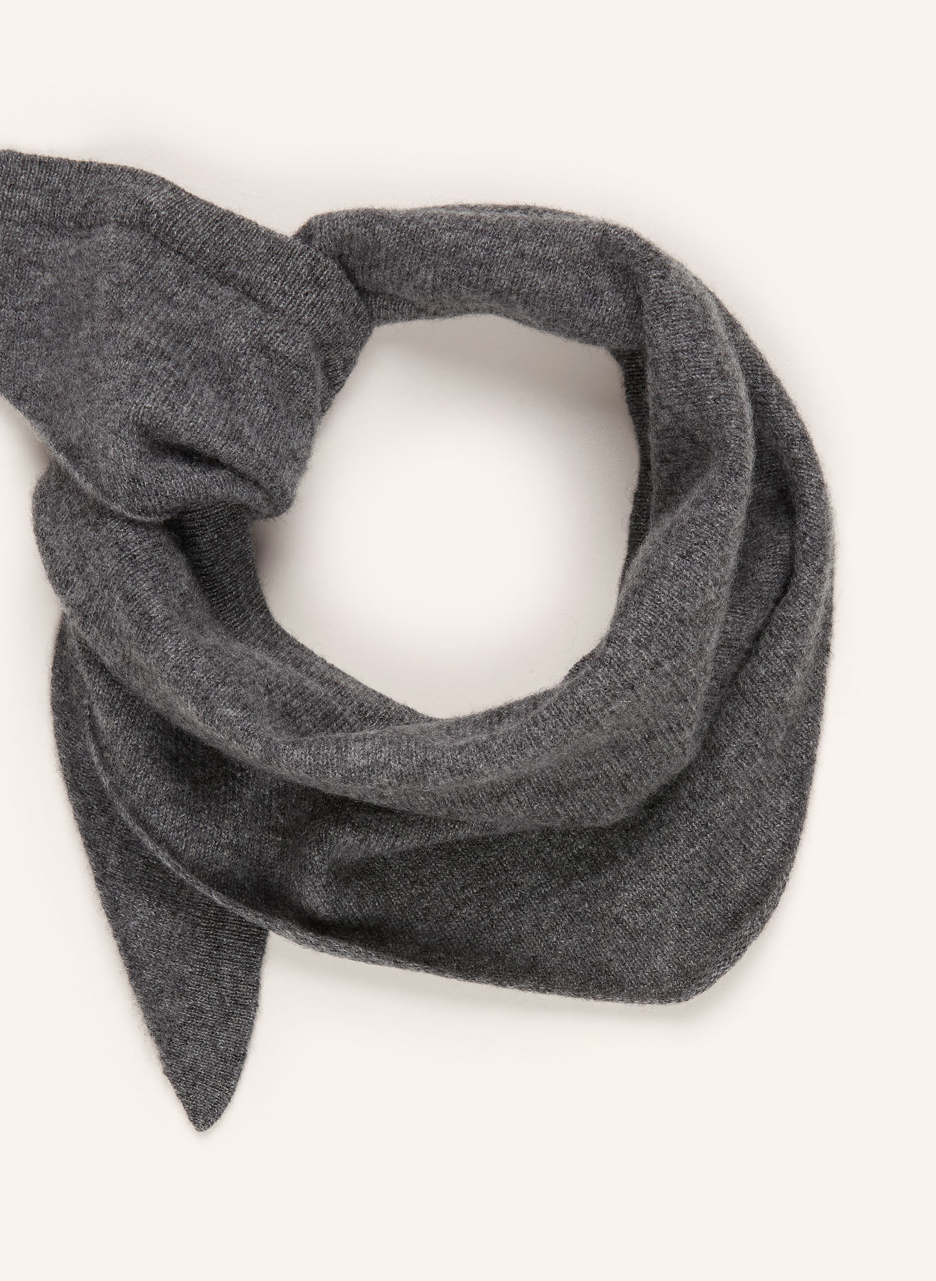 ARKET Cashmere triangular scarf: GRAY