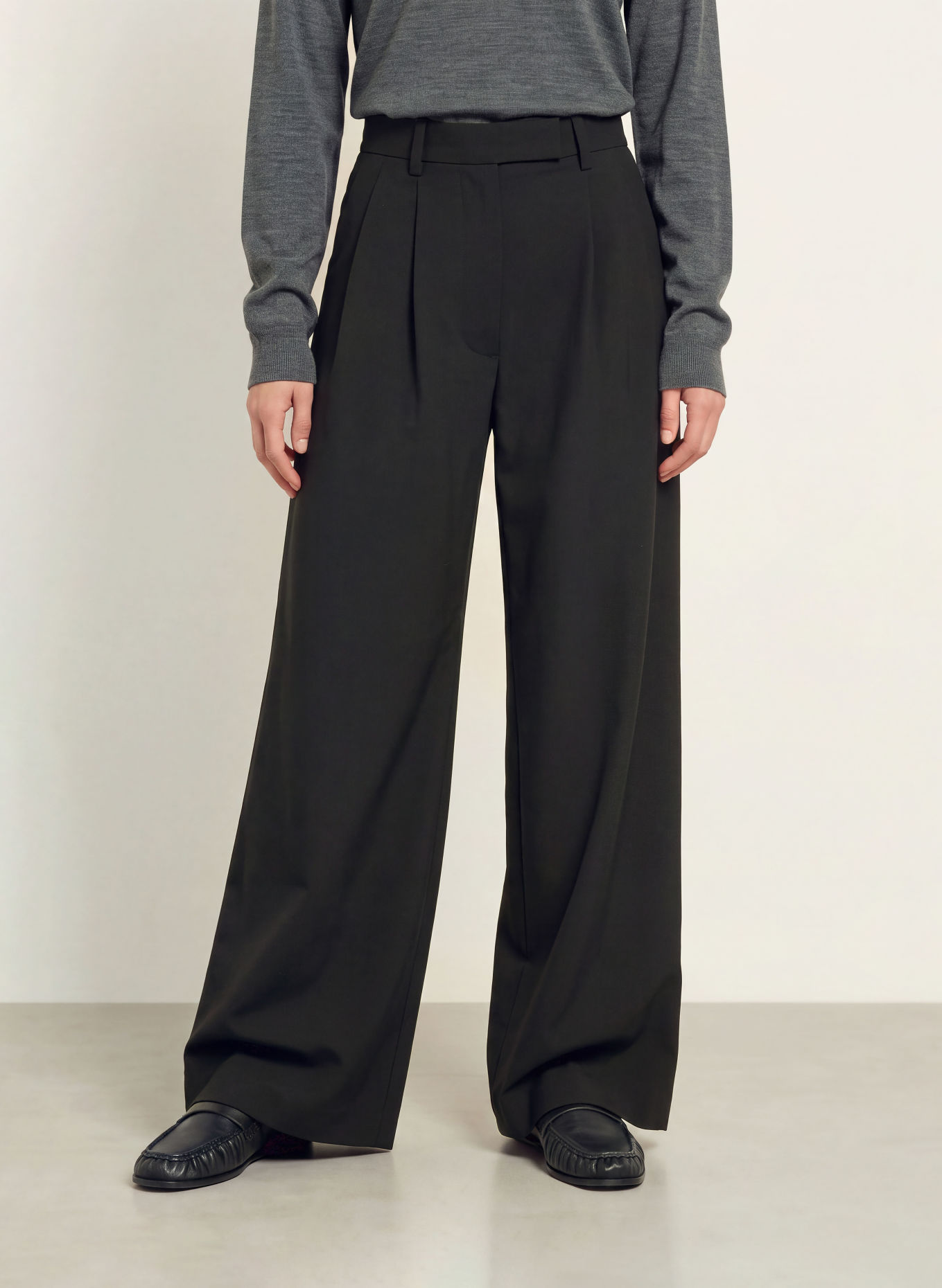 ARKET Marlenehose SALLY AGNELLA: SCHWARZ