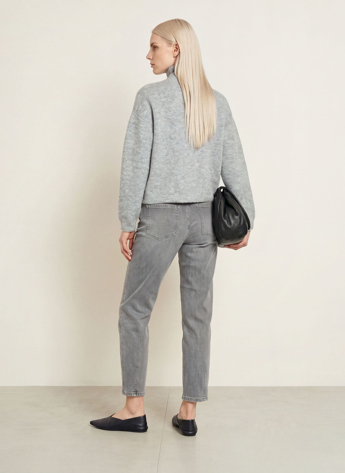 monari Barrel-leg jeans with rhinestones: 846 LIGHT GREY