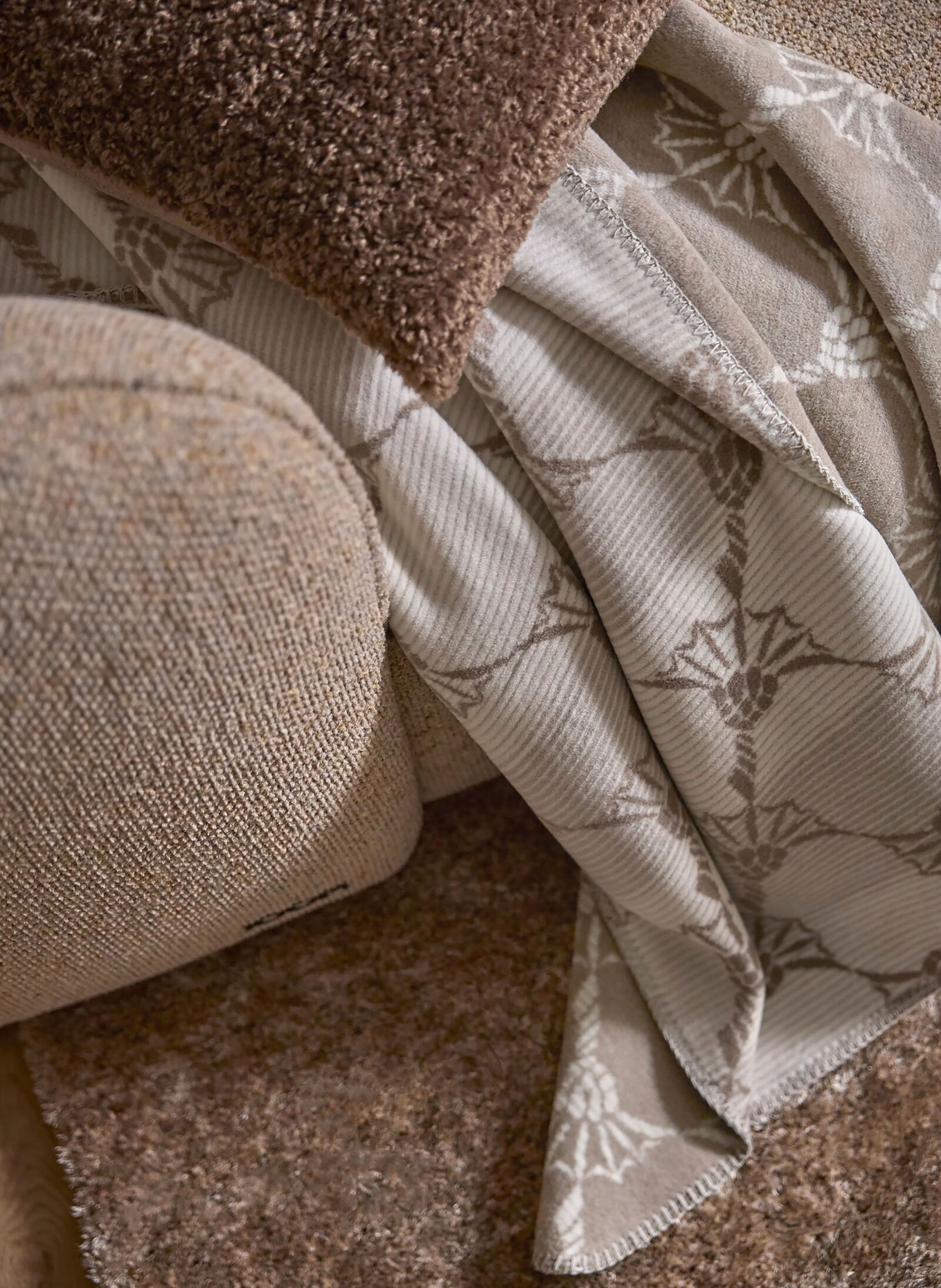 JOOP! Plaid: BEIGE / CREME