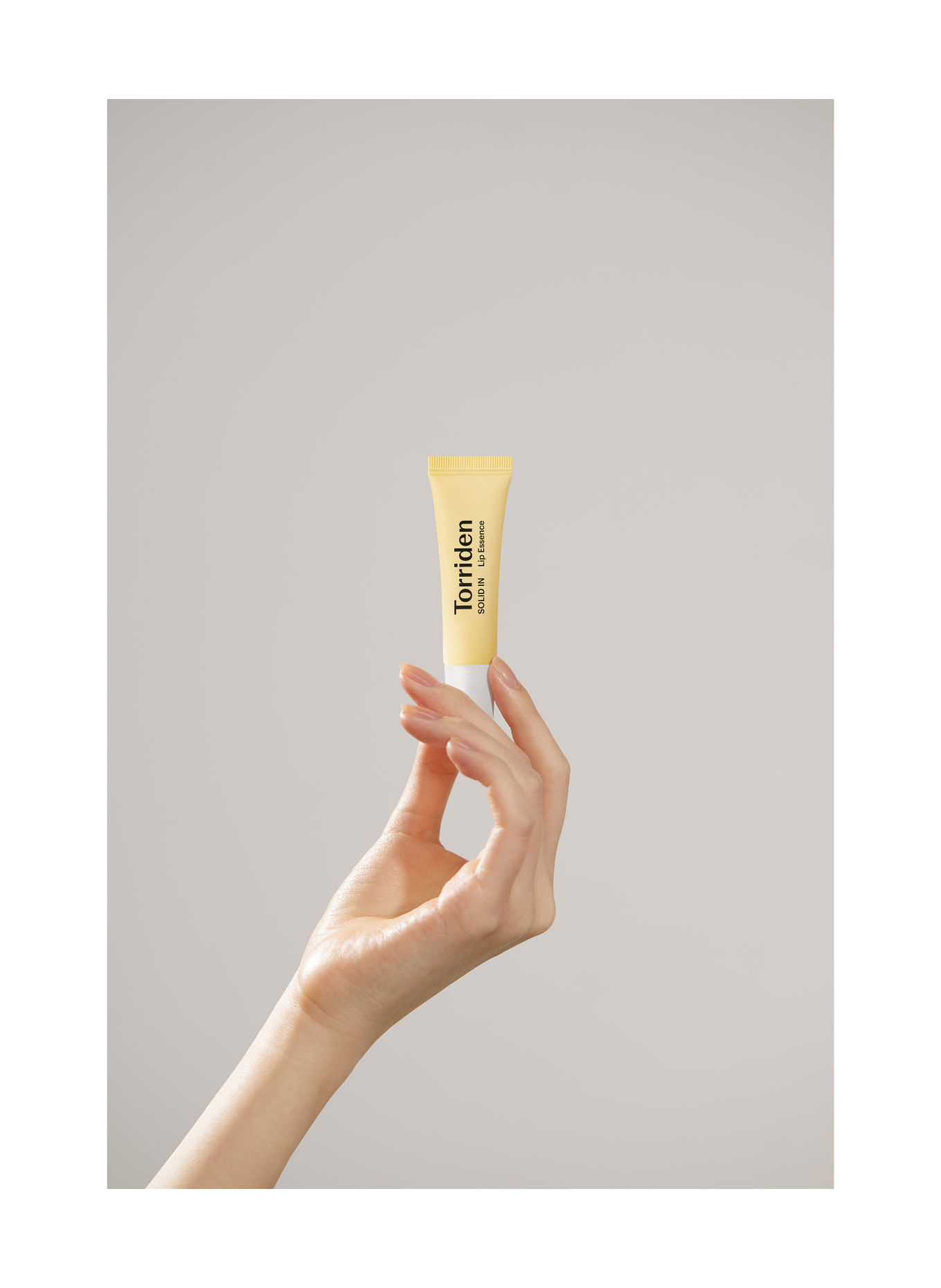 TORRIDEN SOLID-IN CERAMIDE LIP ESSENCE