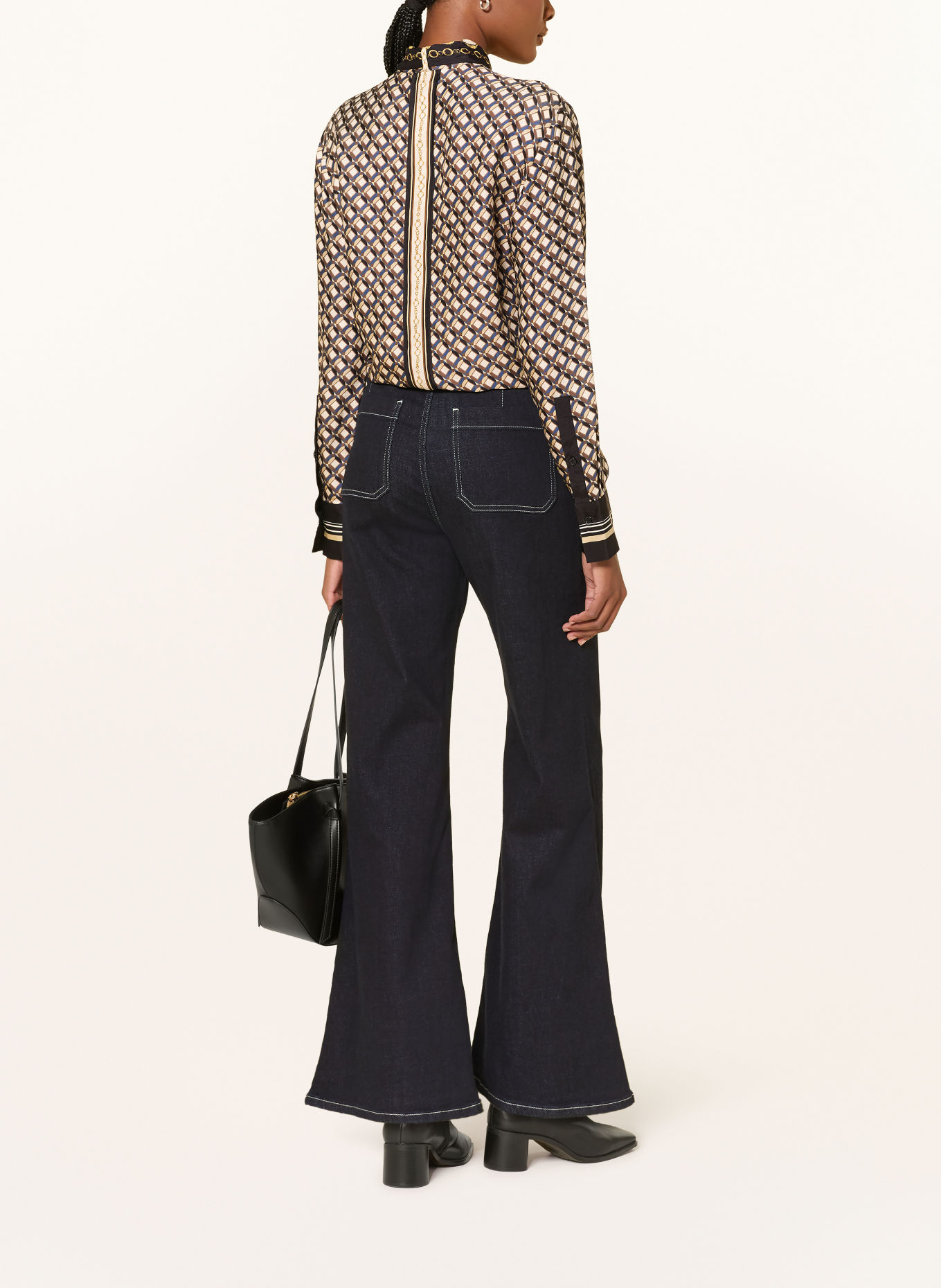 REISS Satijnen blouse CARMINE met afneembare strik: GEEL / BEIGE / ZWART