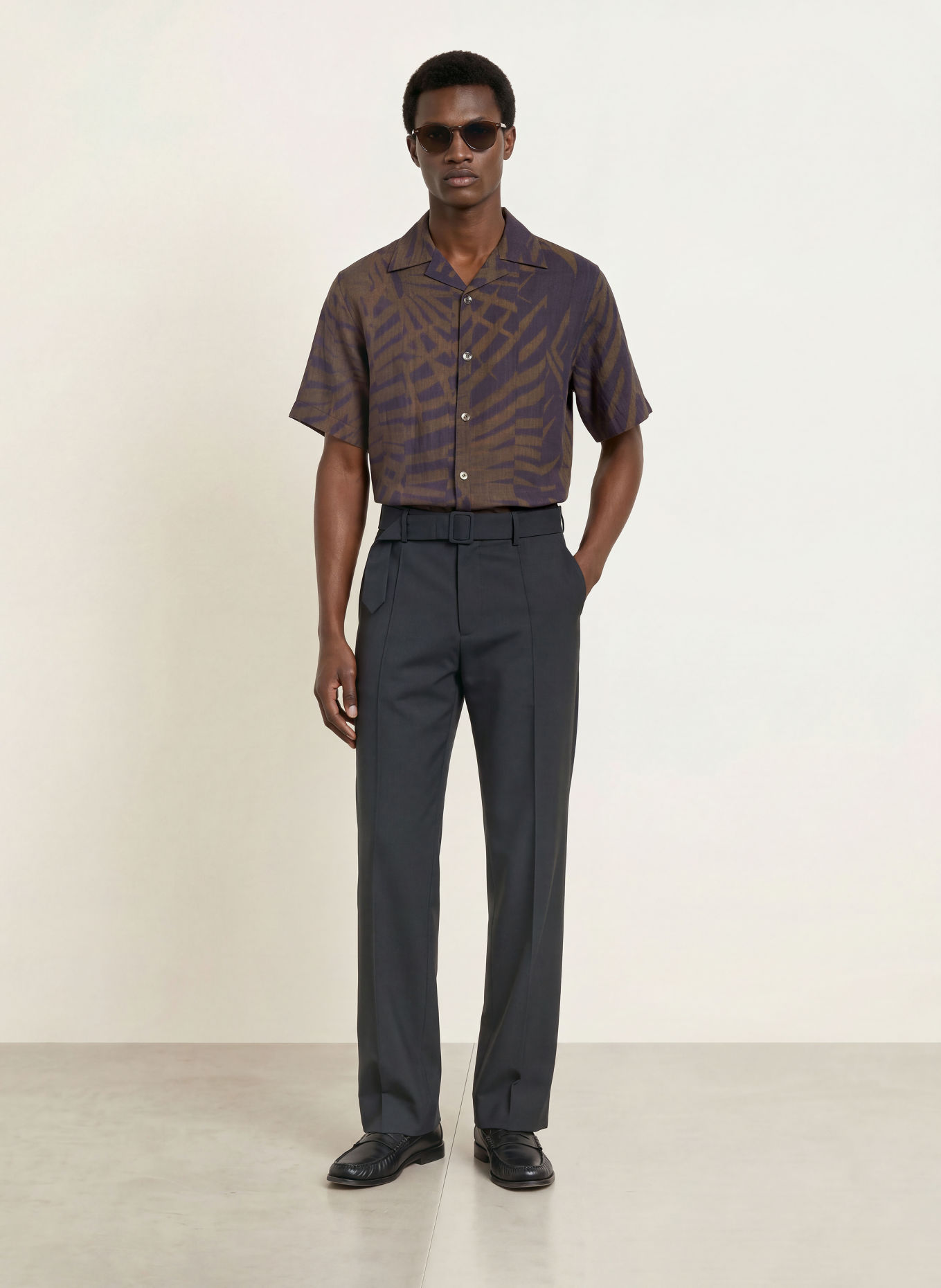 REISS Resort-overhemd SHINDORA Relaxed Fit: DONKERBLAUW / MARRON FONCÉ
