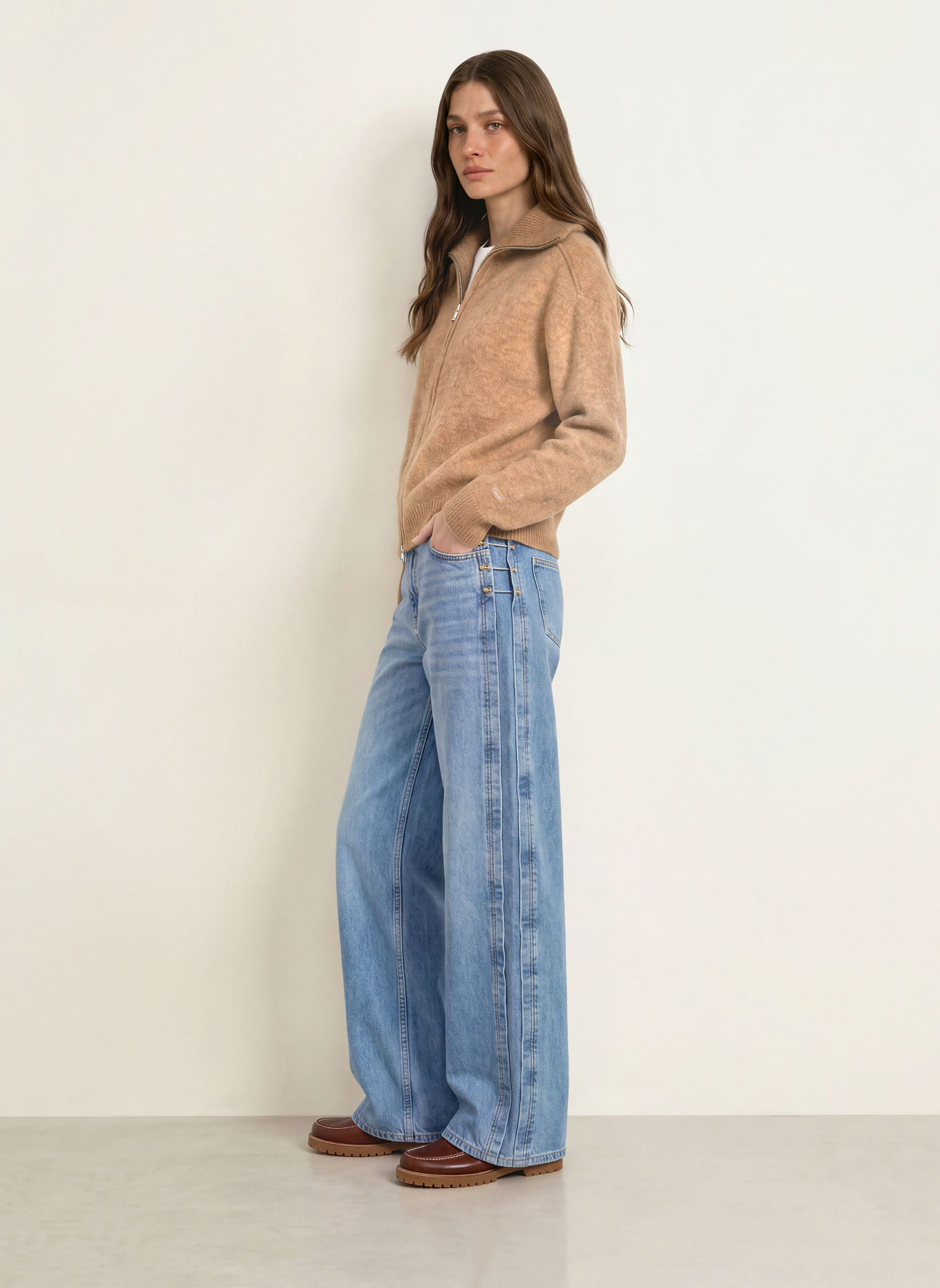 CLAUDIE PIERLOT Kardigan z moheru: CAMELOWY
