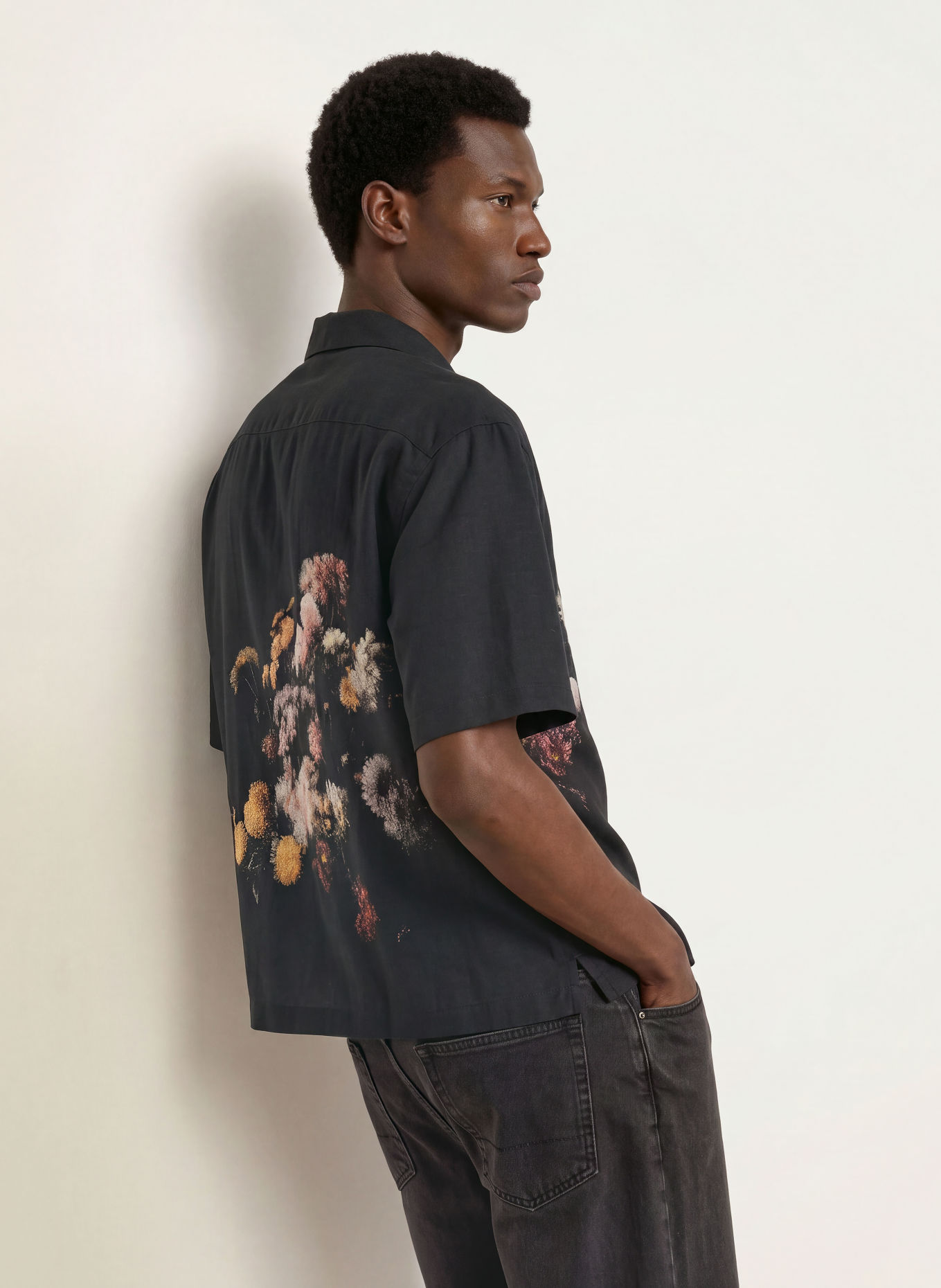 ALLSAINTS Kurzarm-Hemd FLEUR SAINT Comfort Fit: SCHWARZ / ROSA / GELB