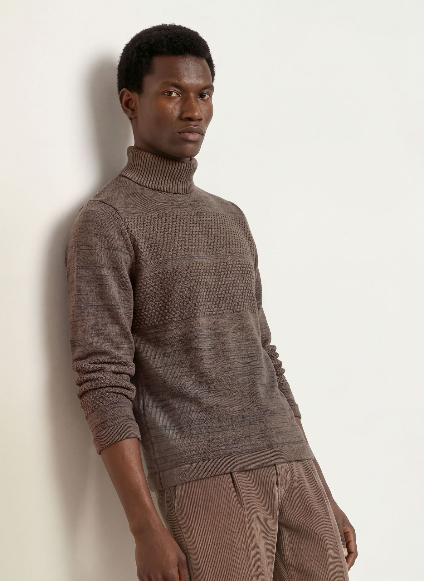S. N. S. HERNING Sweater: BROWN