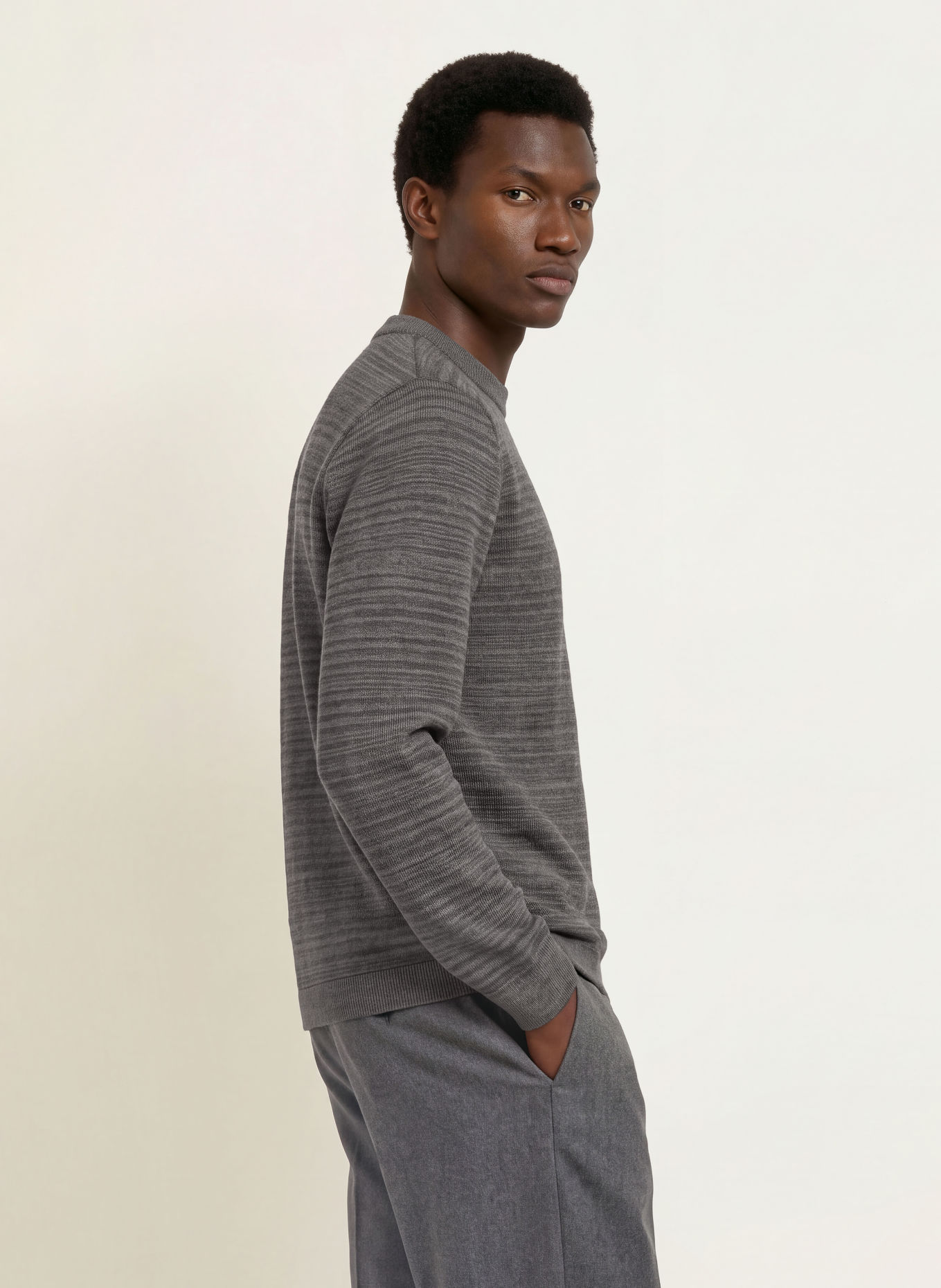 S. N. S. HERNING GIVEN-III Sweater: DARK GRAY