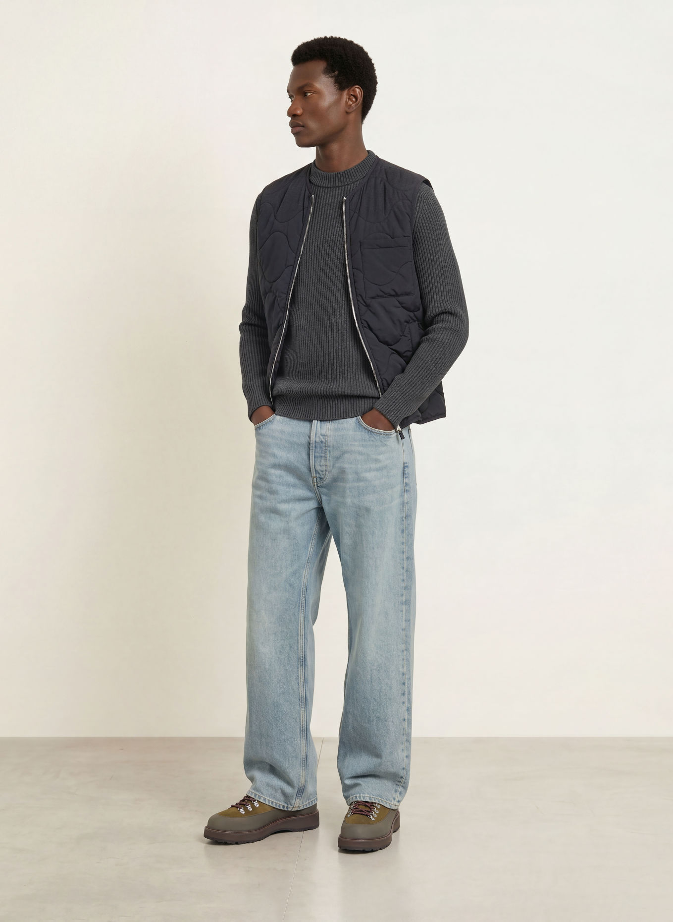 S. N. S. HERNING FENDER 4J Sweater: DARK GRAY