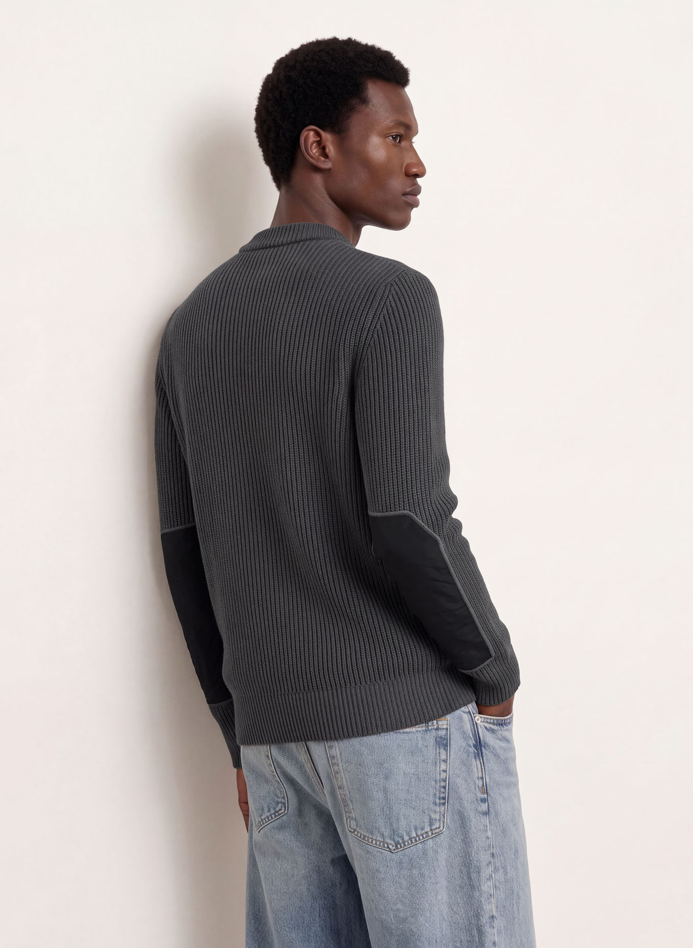 S. N. S. HERNING FENDER 4J Sweater: DARK GRAY