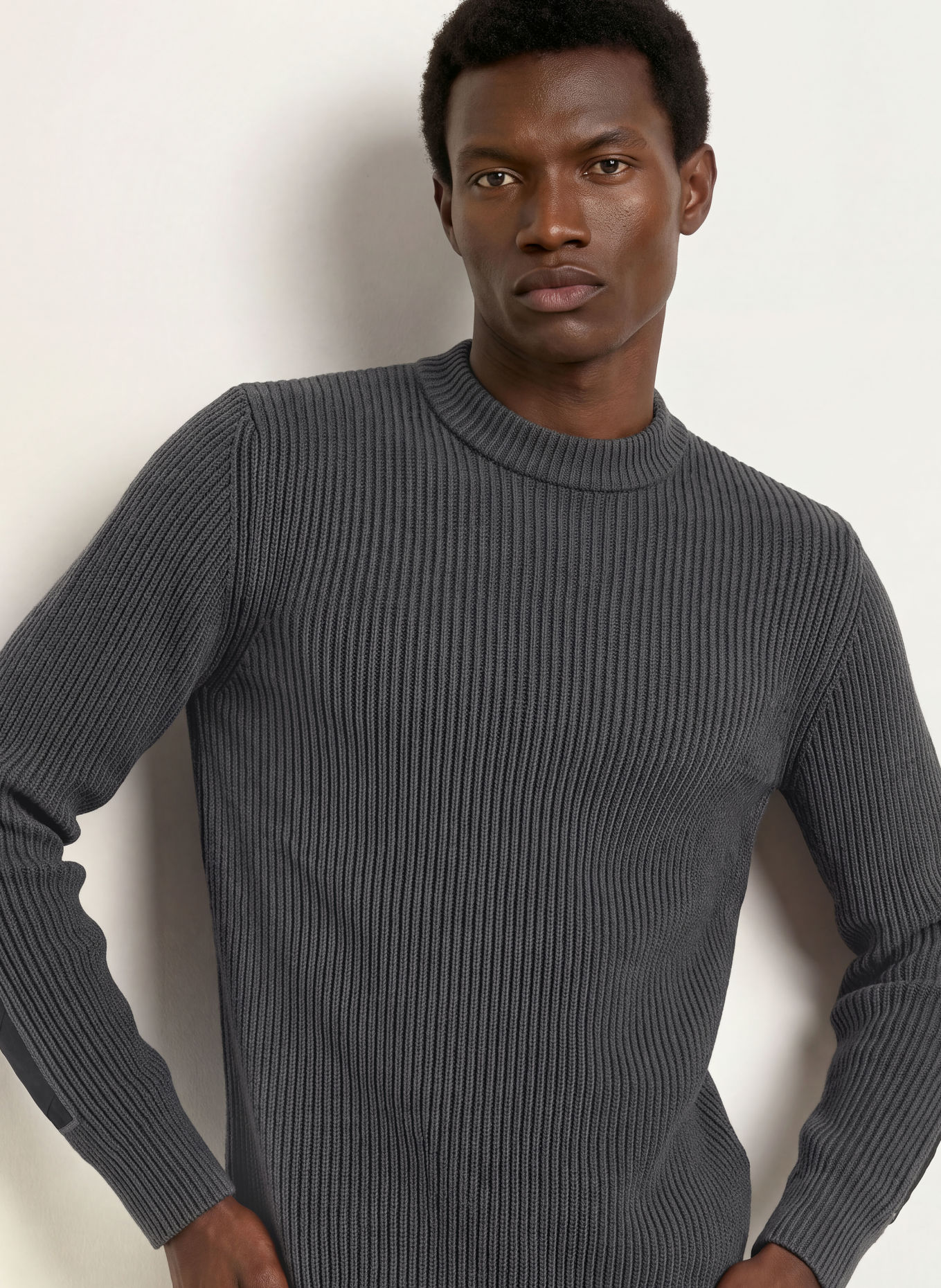 S. N. S. HERNING FENDER 4J Sweater: DARK GRAY