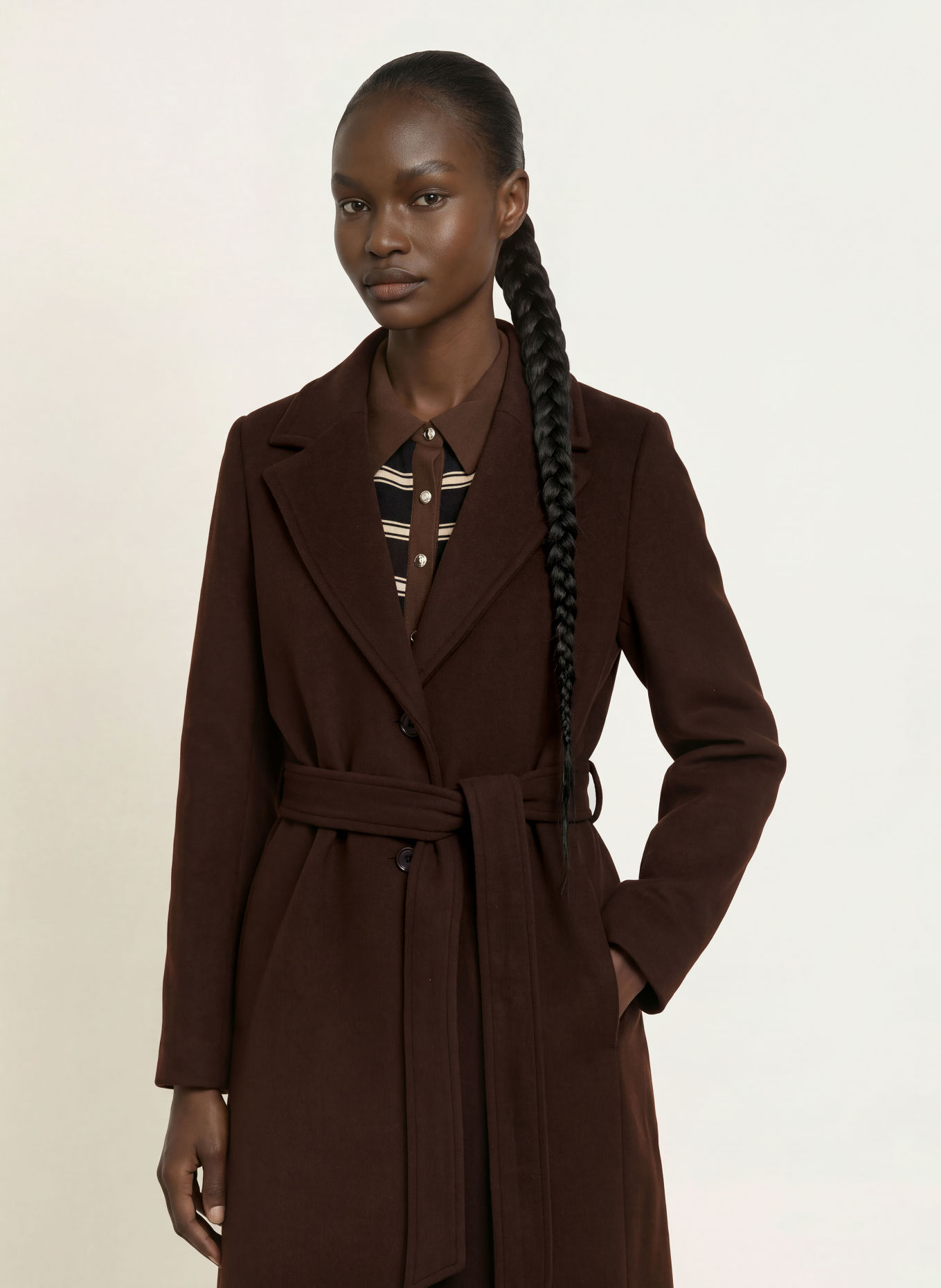 CLAUDIE PIERLOT Wollmantel: DUNKELBRAUN