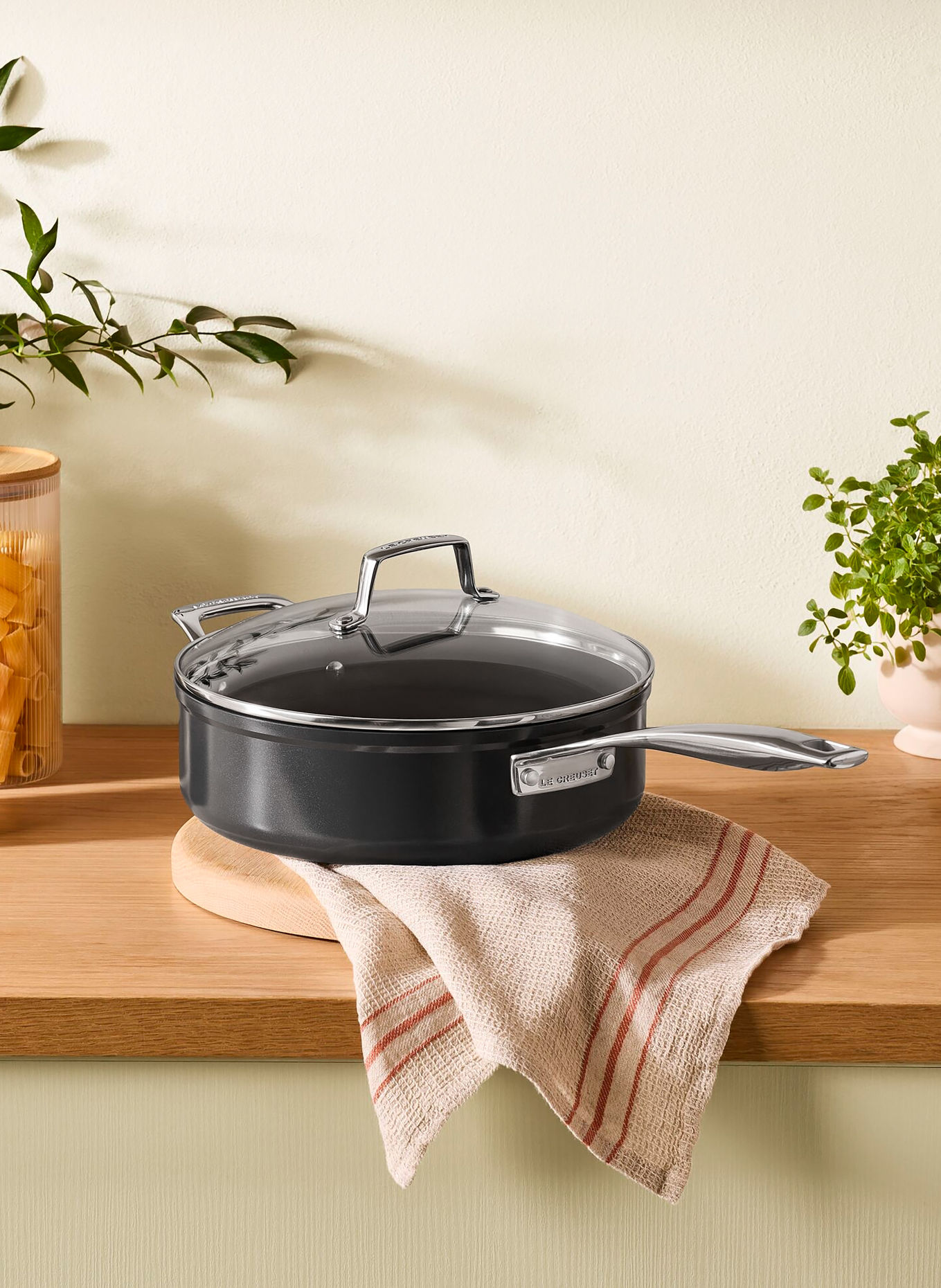 LE CREUSET Stekpanna i aluminium ESSENTIAL: NO COLOR