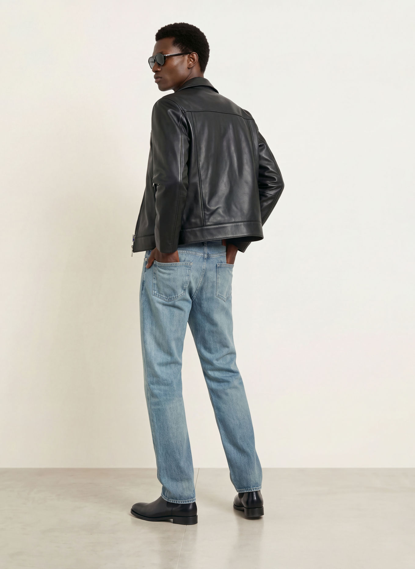 REISS Jeans KEITH Relaxed Straight Fit: 45 LIGHT BLUE