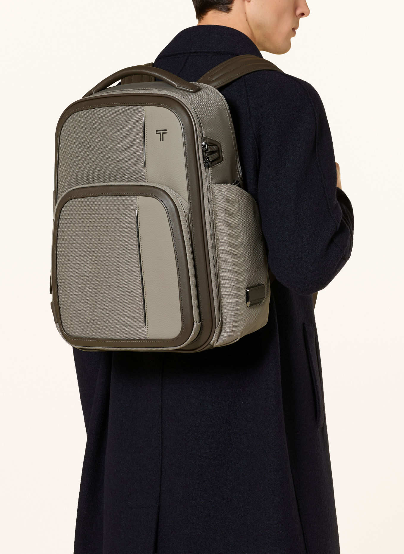 TUMI ARRIVÉ BARKER LARGE Backpack with laptop compartment: TAUPE