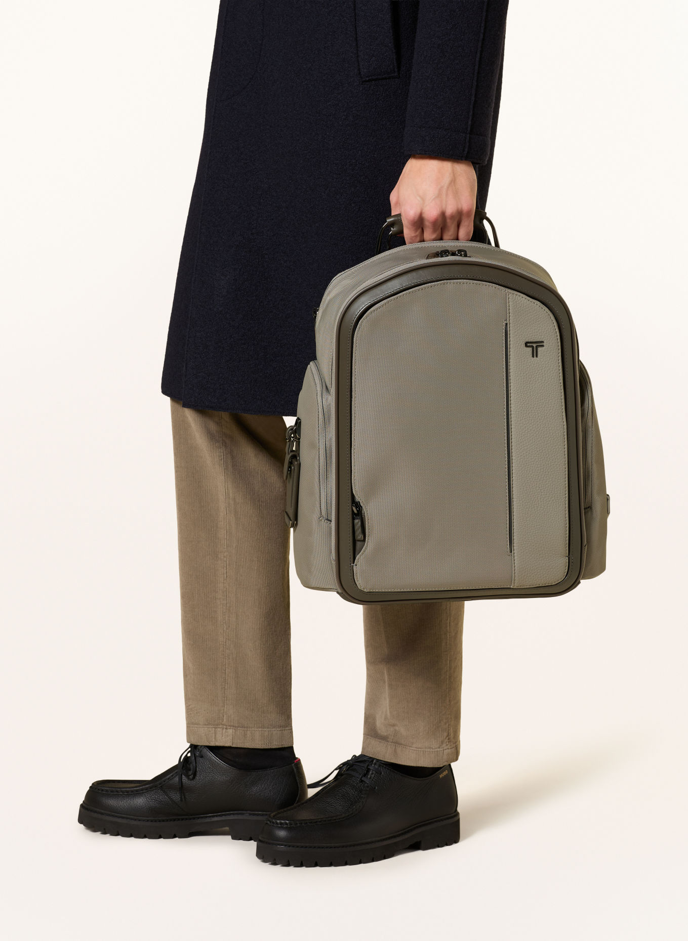 TUMI ARRIVÉ LARSON MEDIUM Backpack with laptop compartment: TAUPE