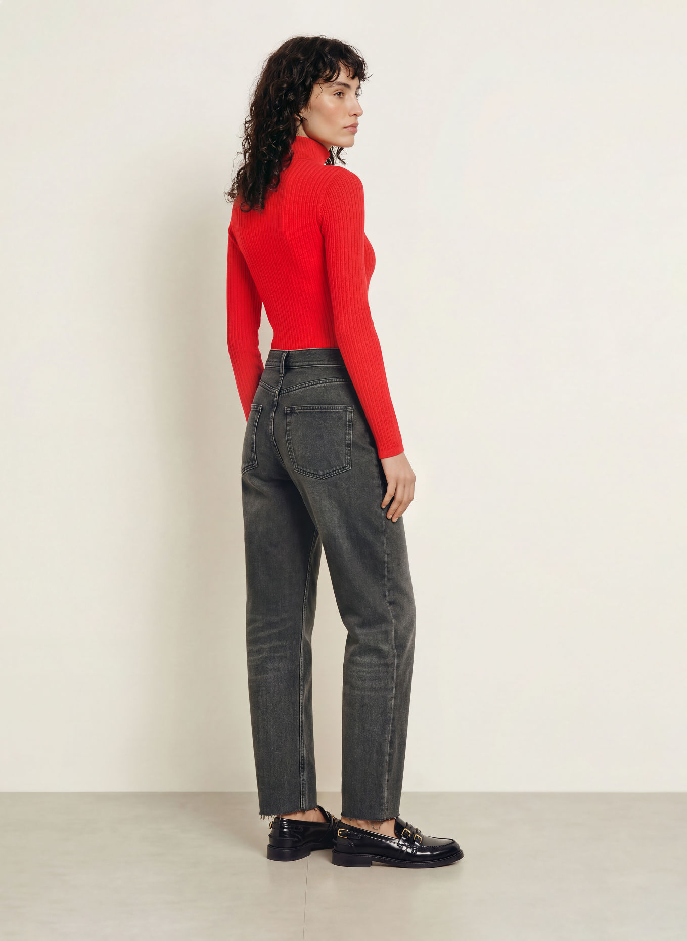 SANDRO Barrel Jeans: 240 DARK GREY