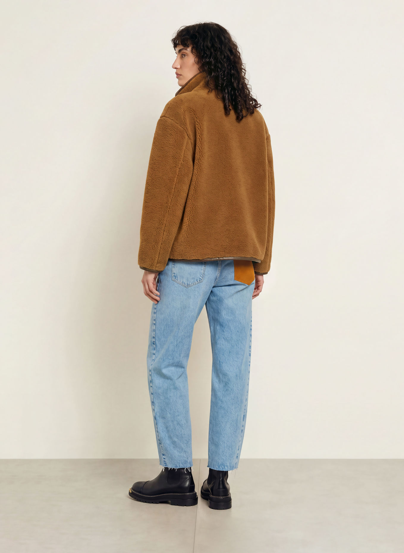 SANDRO Teddyfell-Jacke: BRAUN / DUNKELBRAUN