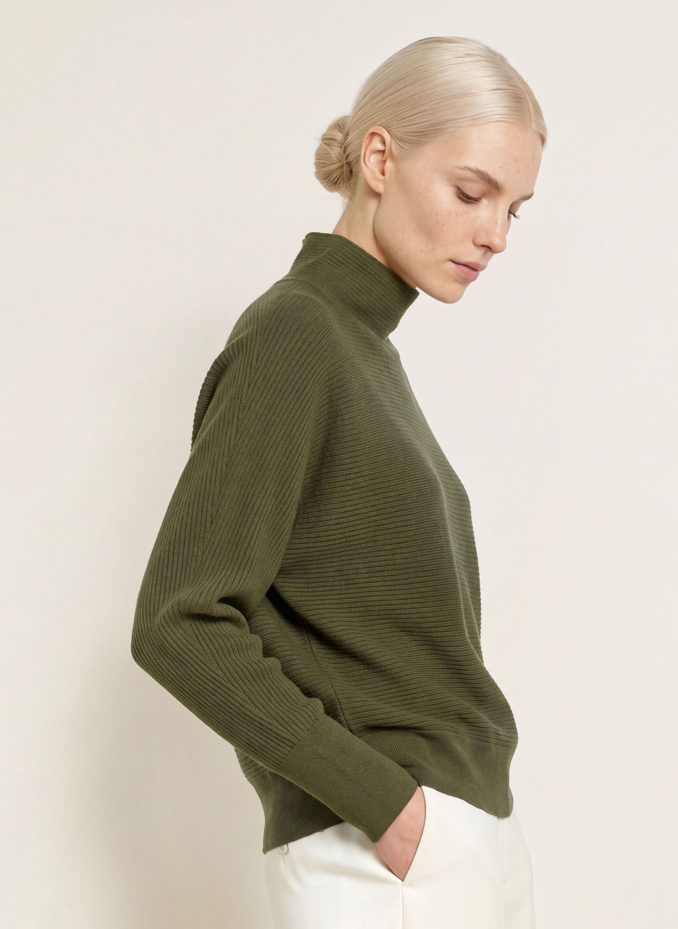 Phase Eight Pullover MASHA: OLIV