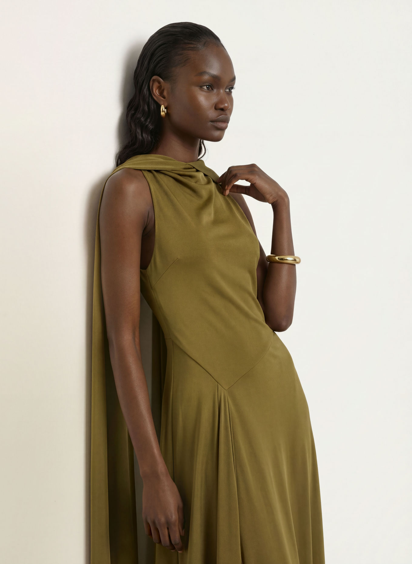 REISS SABINE satin evening dress: OLIVE