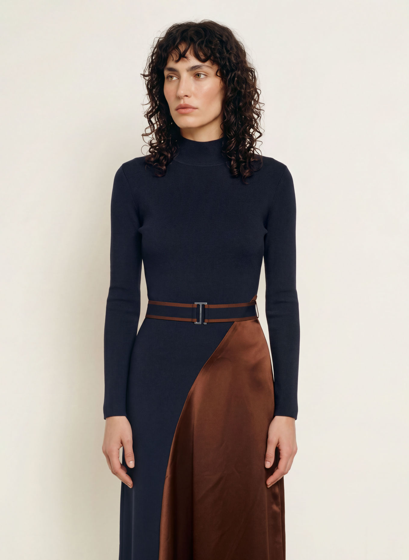 REISS MISTY Knit Dress in a mix of materials: DARK BLUE / BROWN