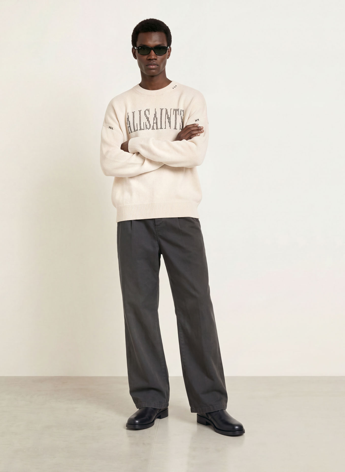 ALLSAINTS Chino ASTON Wide Fit: DONKERGRIJS