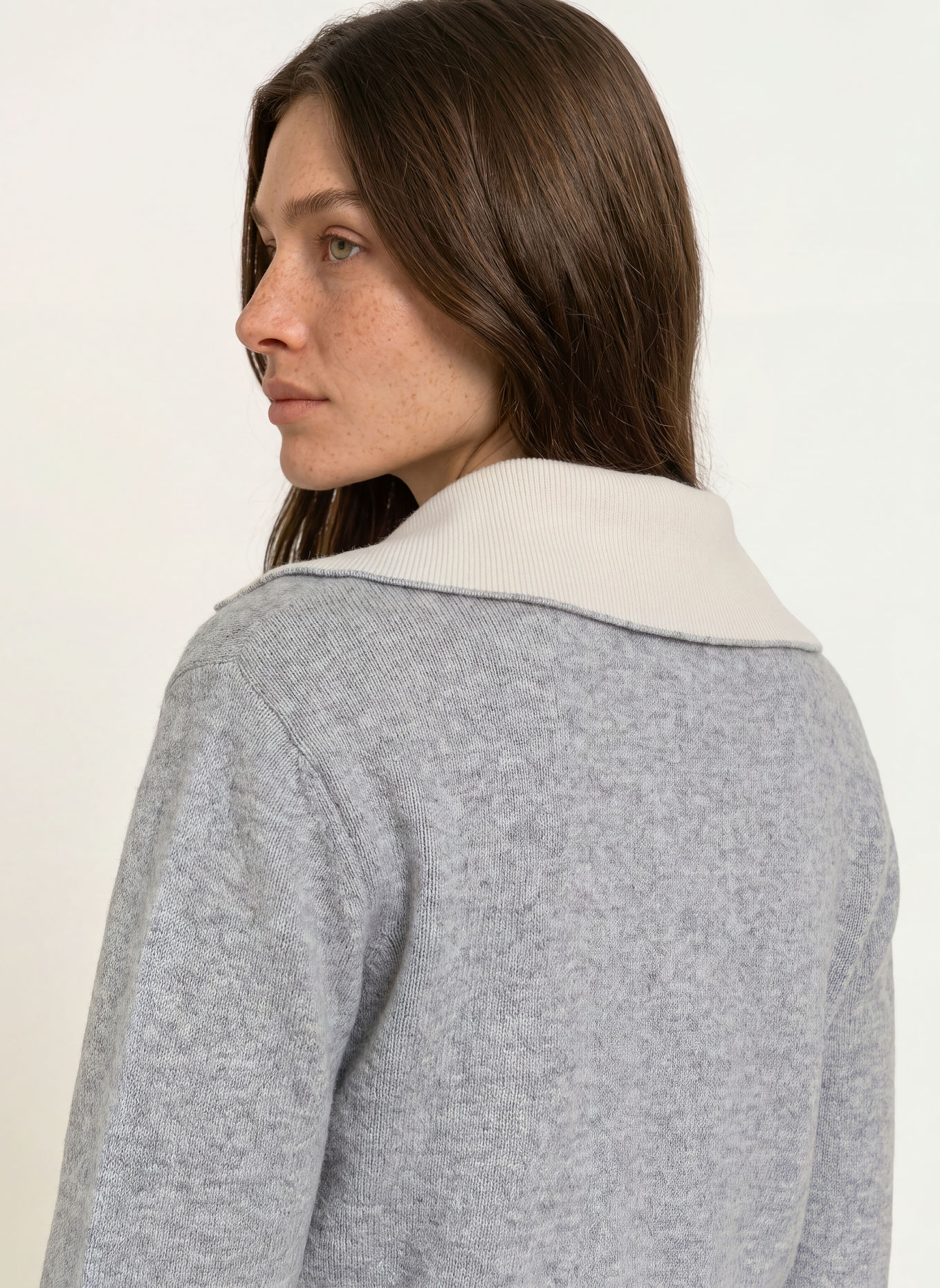 CLAUDIE PIERLOT Sweter: SZARY / KREMOWY