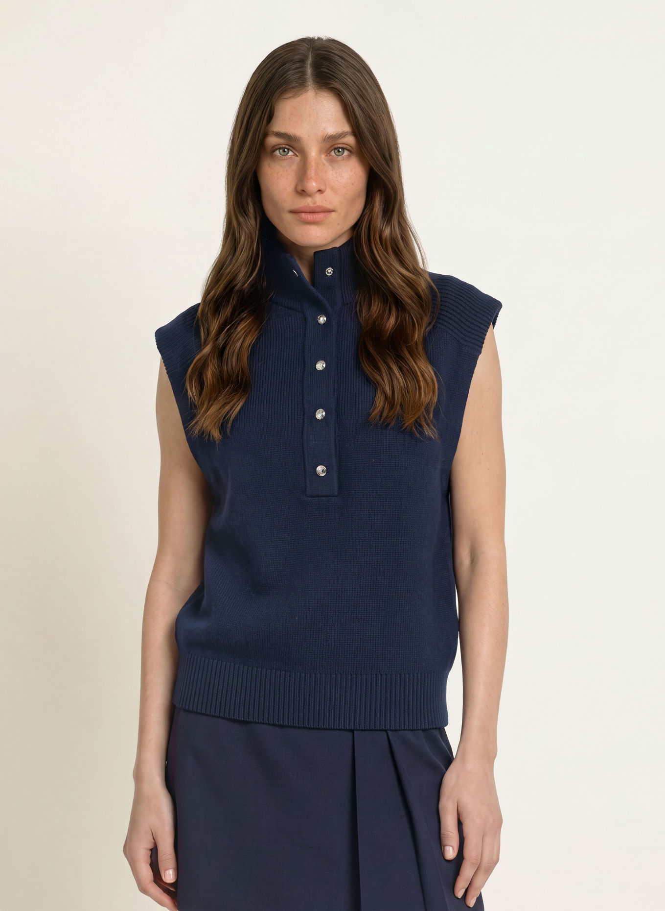 CLAUDIE PIERLOT Pullunder: DUNKELBLAU