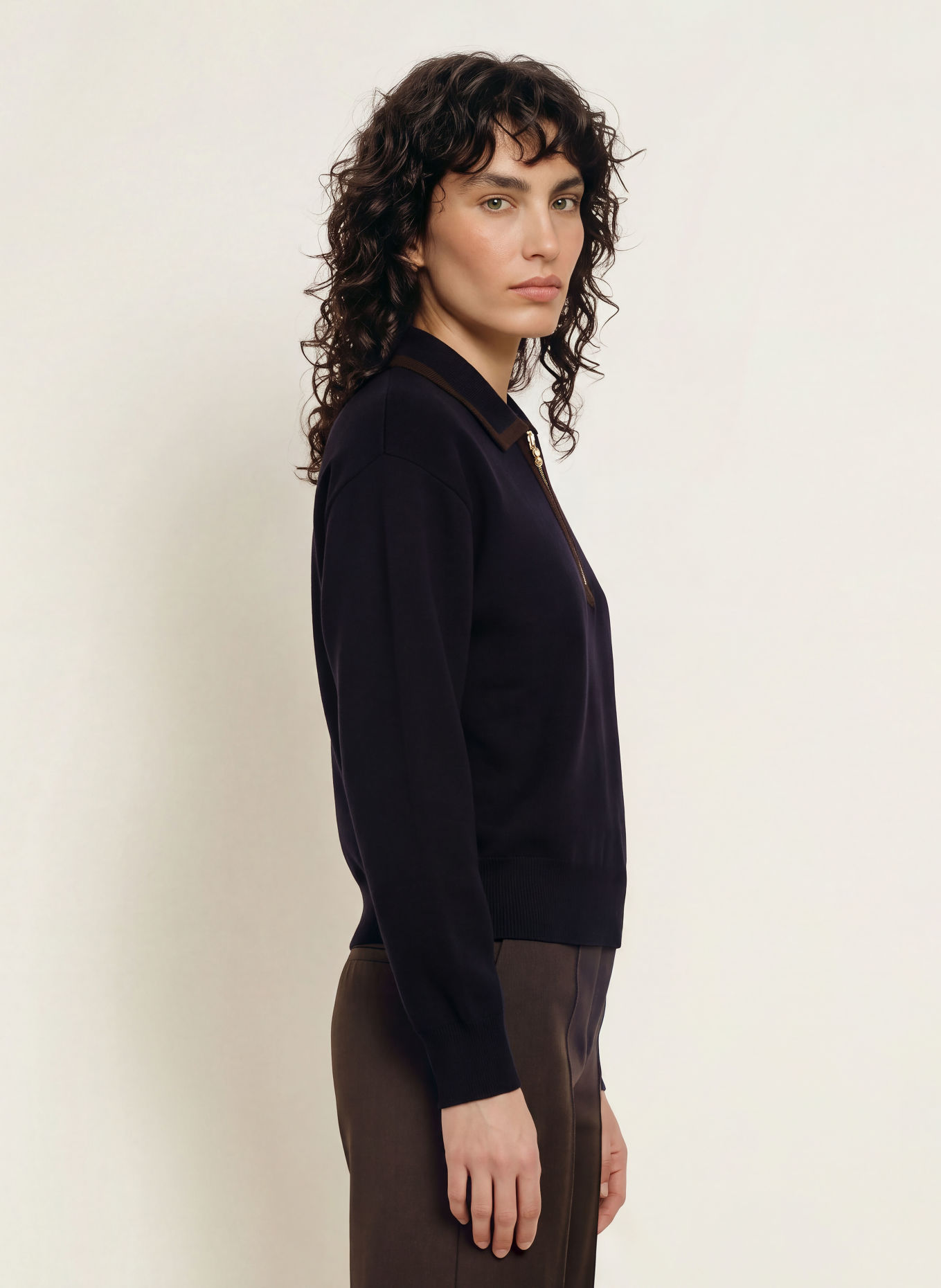 SANDRO Pullover: DUNKELBLAU / DUNKELBRAUN